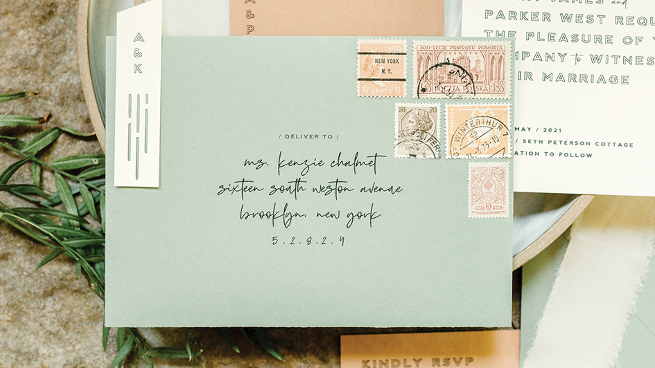 Wisconsin_Bride/2022/FW22/natural/flw_WIB_FW2201.jpg