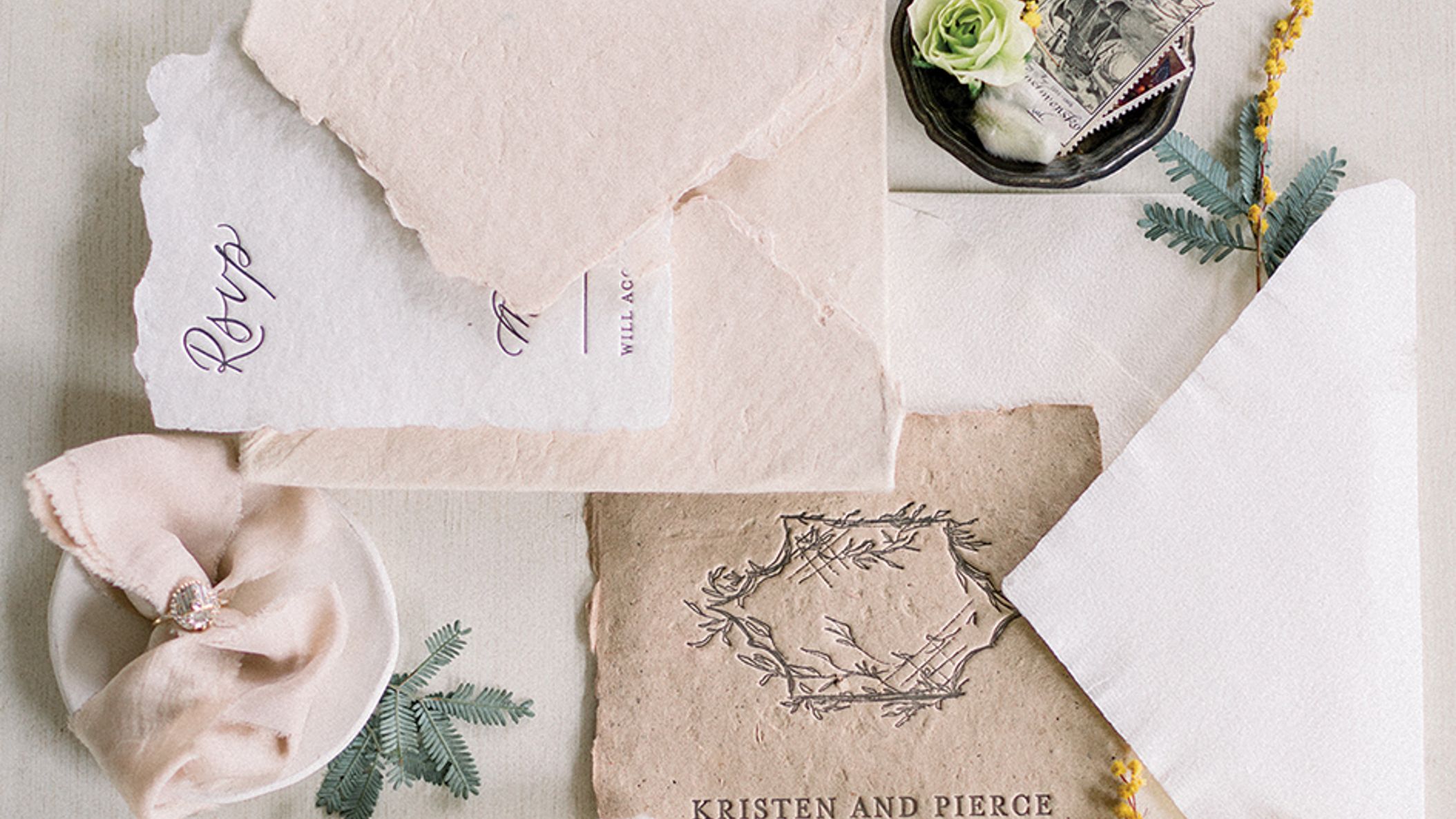 Wisconsin_Bride/2022/FW22/romance/relics_WIB_FW2202.jpg