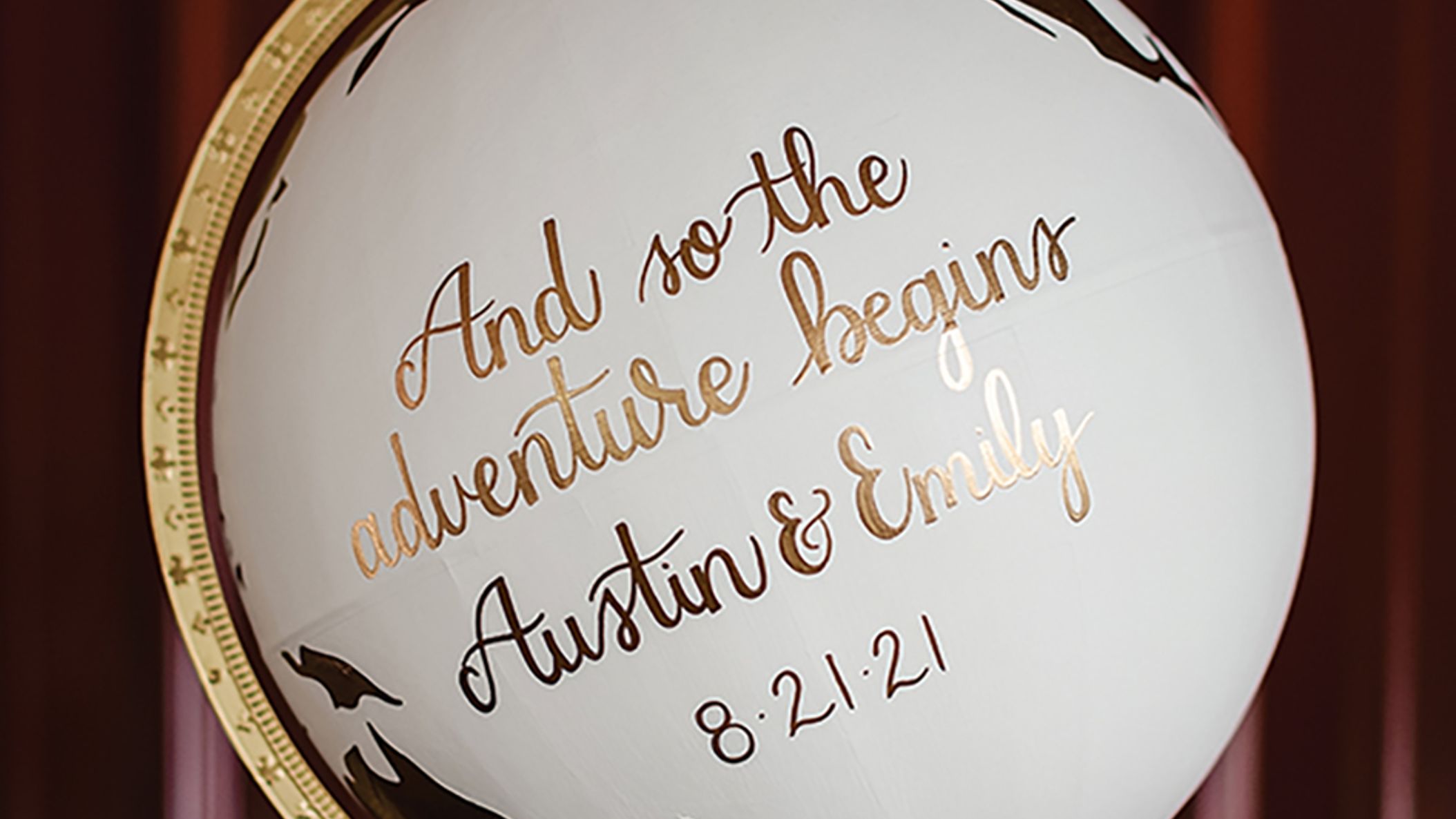 Wisconsin_Bride/2022/FW22/rw-emily-austin/newlywed6_WIB_fw2207.jpg