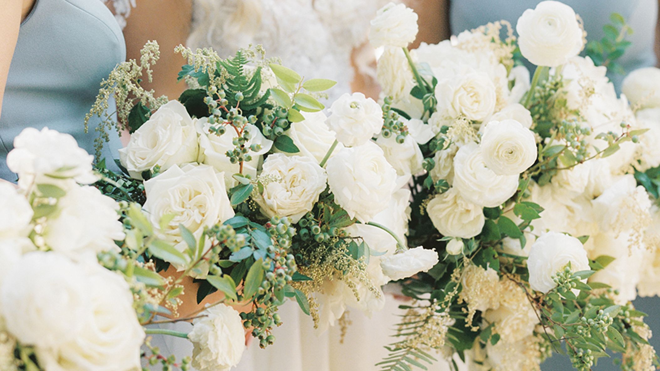 Seattle_Bride/2022/decorfeat/photo_seb_fw2202.jpg