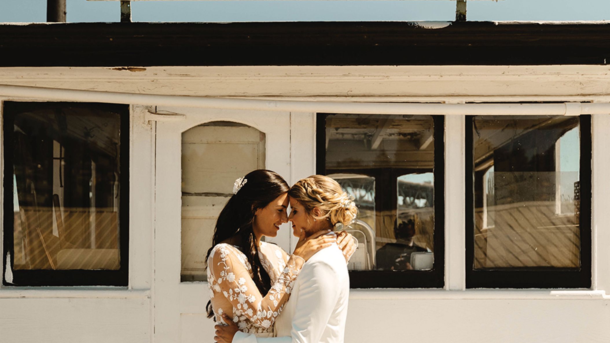 Seattle_Bride/2022/jess-cori/realwed_seb_fw22001.jpg