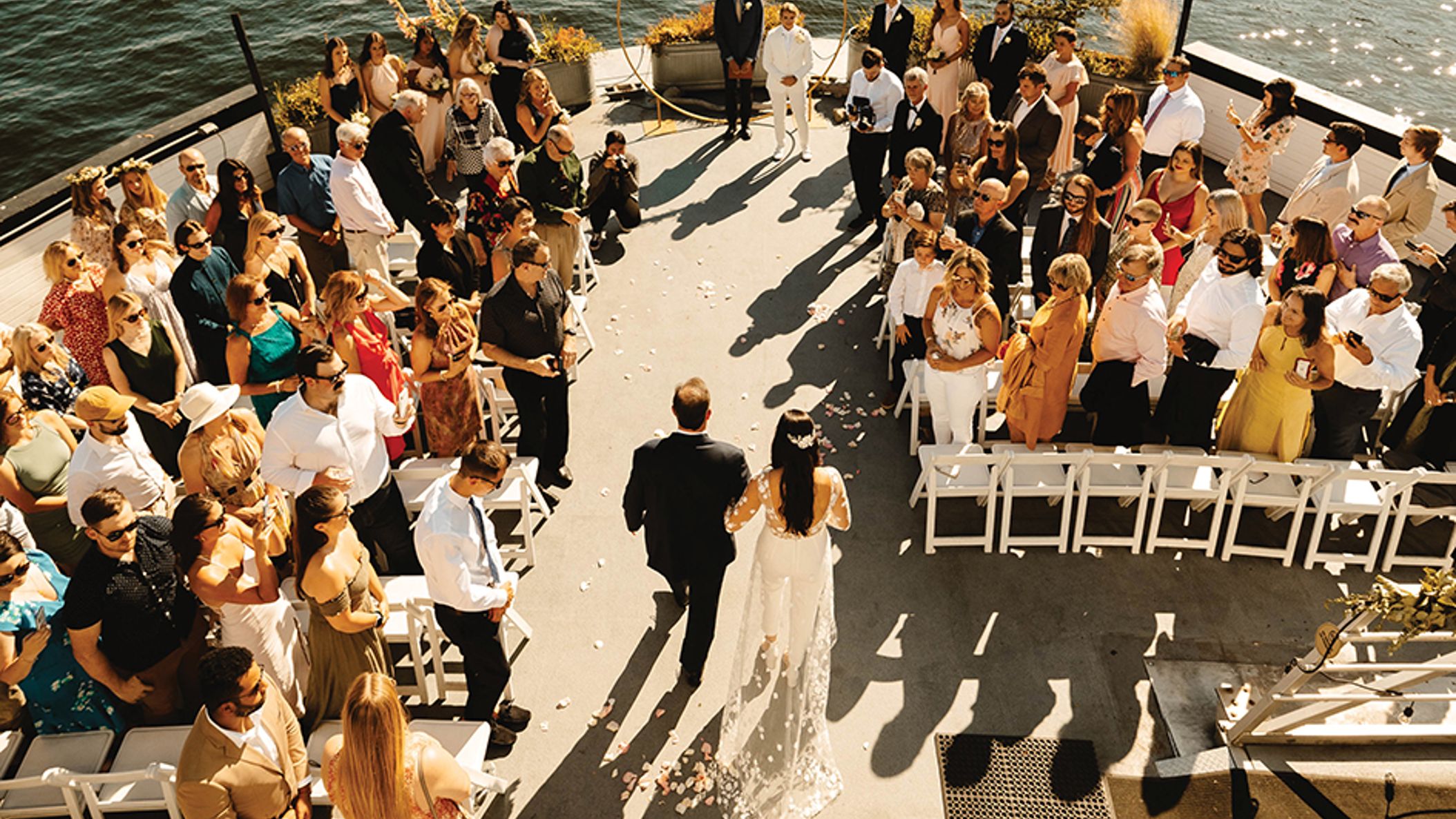 Seattle_Bride/2022/jess-cori/realwed_seb_fw22004.jpg