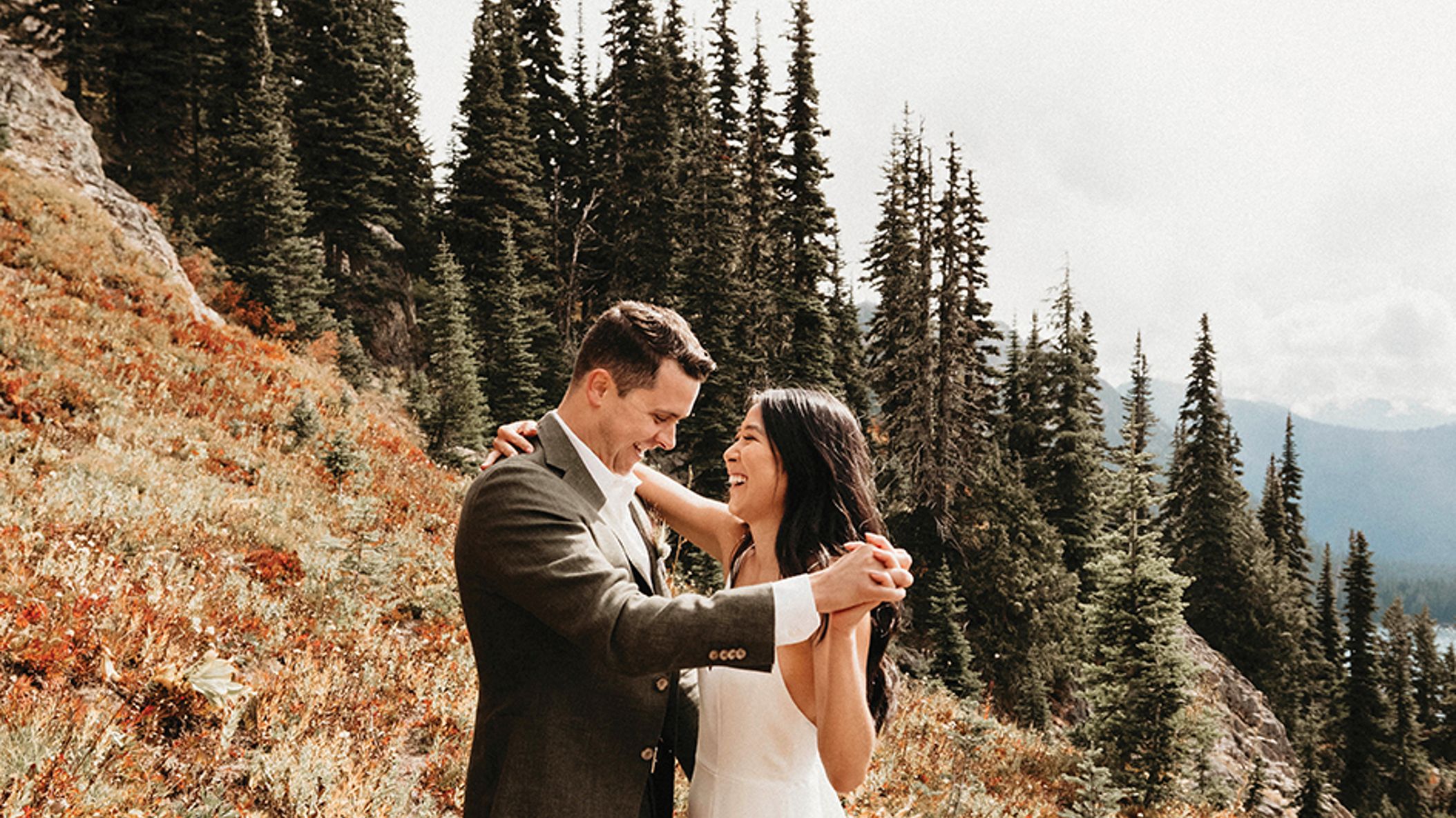 Seattle_Bride/2022/aimee-chase/realwed_seb_fw22038.jpg