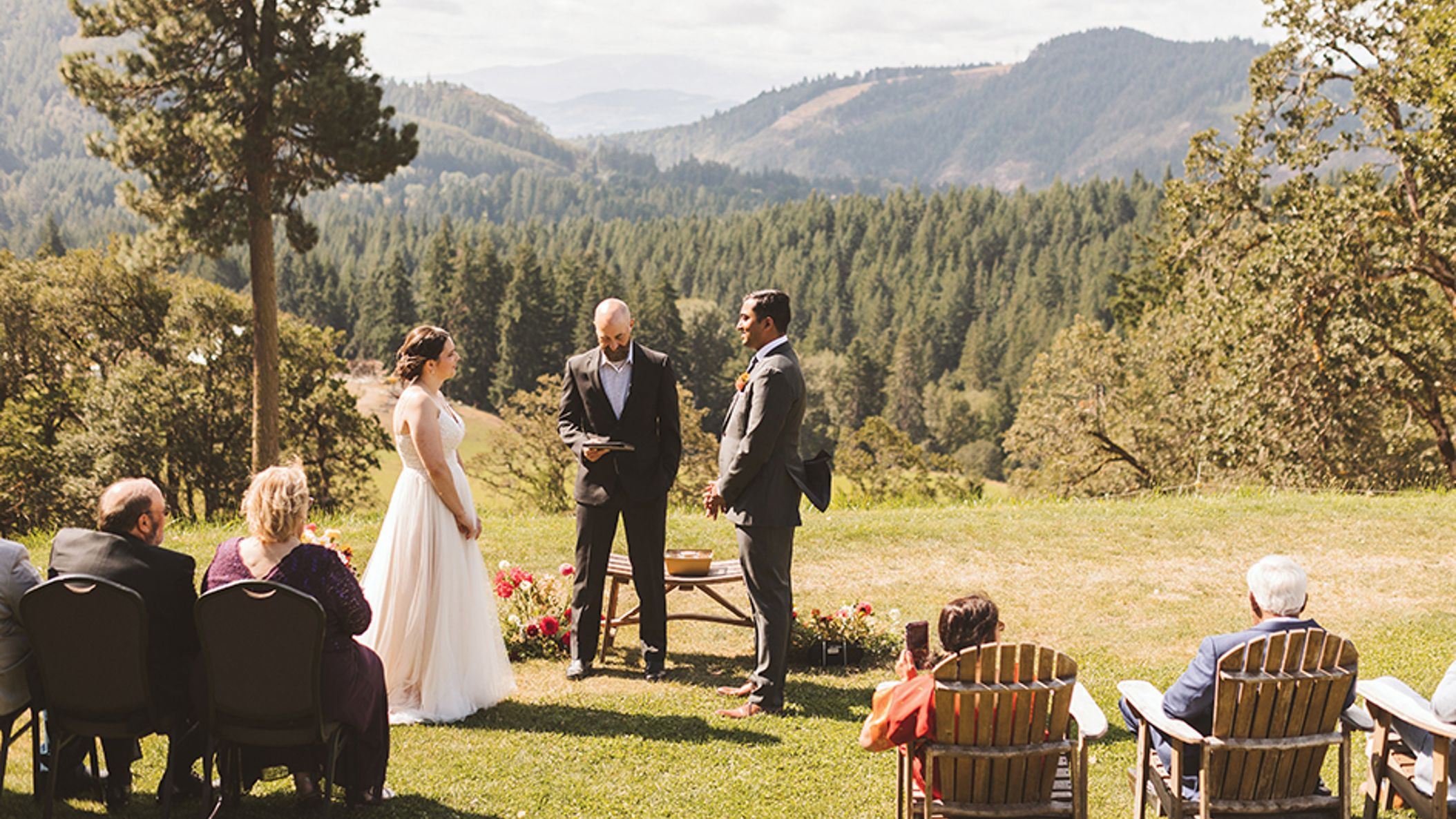 Oregon_Bride/2022/rw-jennifer-ad/rw_org_fw2205.jpg