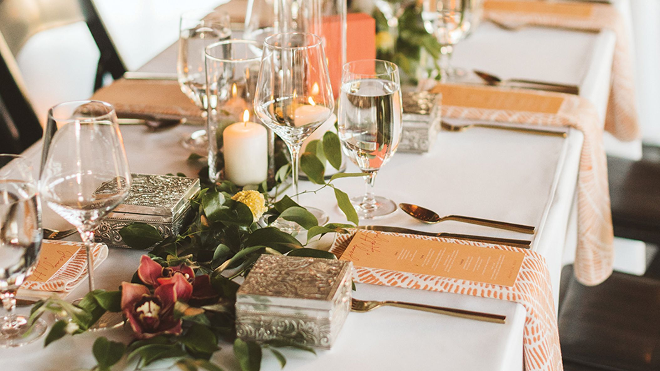 Oregon_Bride/2022/rw-jennifer-ad/rw_org_fw2208.jpg
