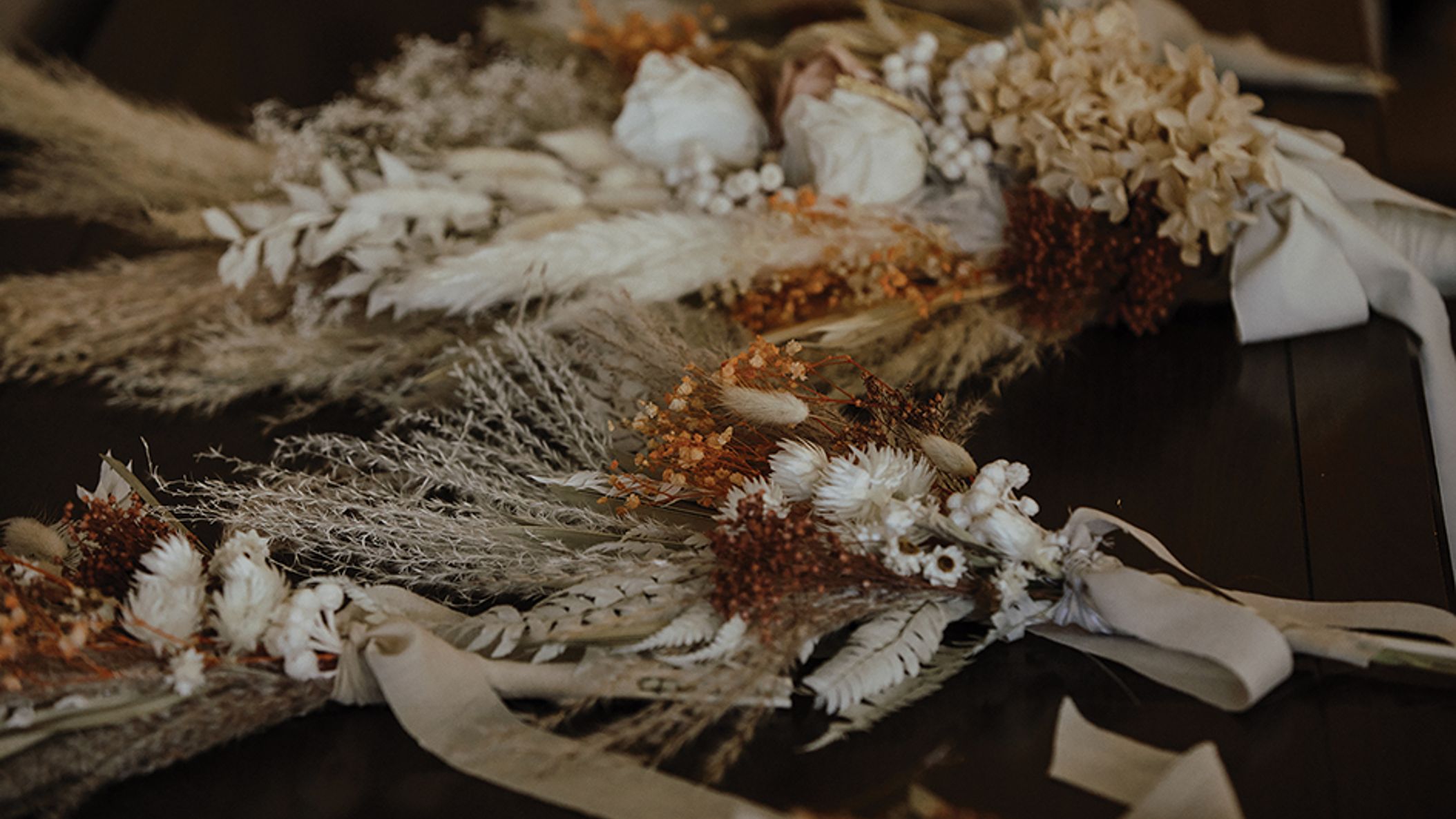 Oregon_Bride/2022/into-the-woods/af_org_fw2201.jpg