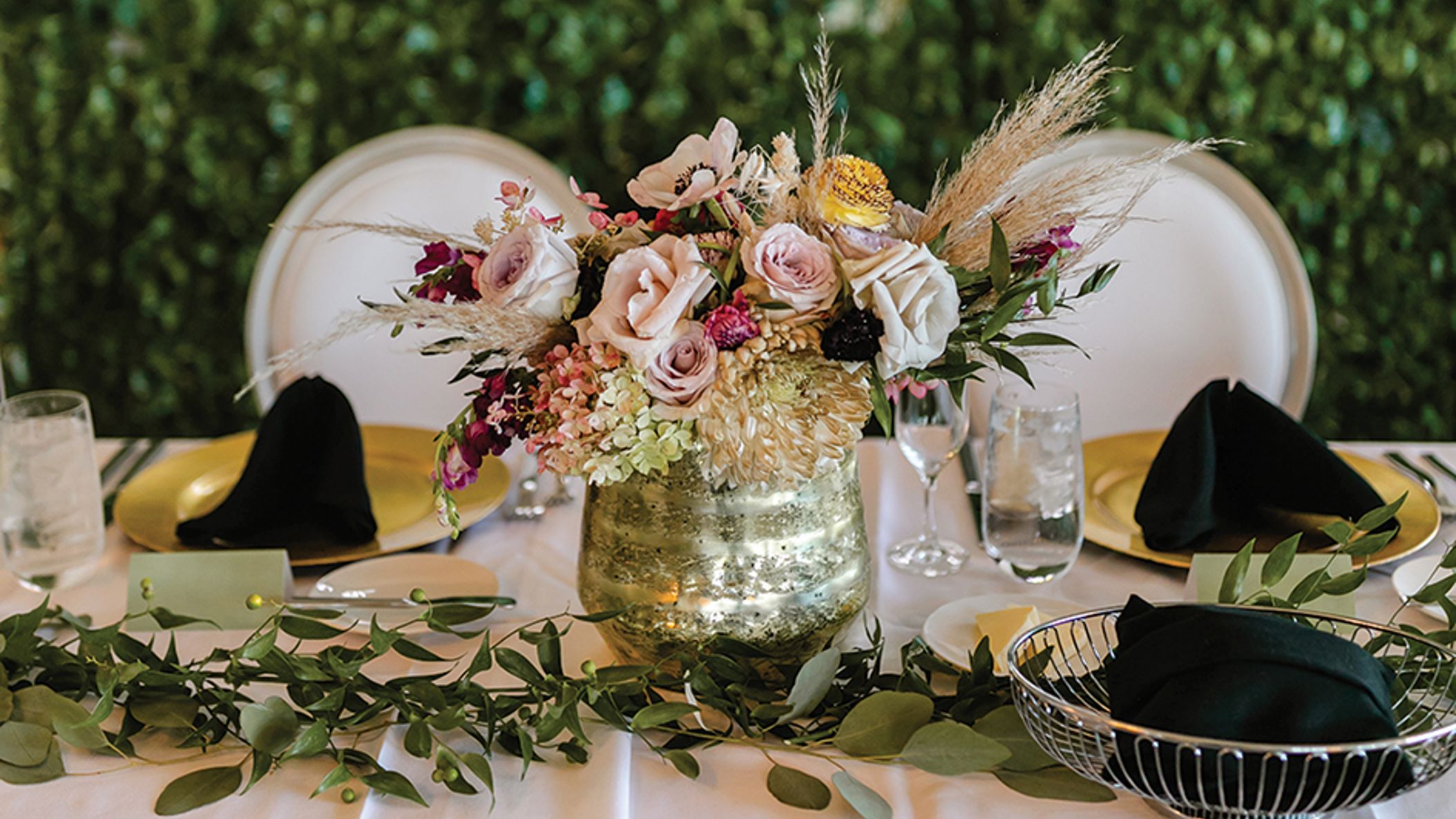 Minnesota_Bride/2022/wiltons/rw_mnb_fw2205.jpg