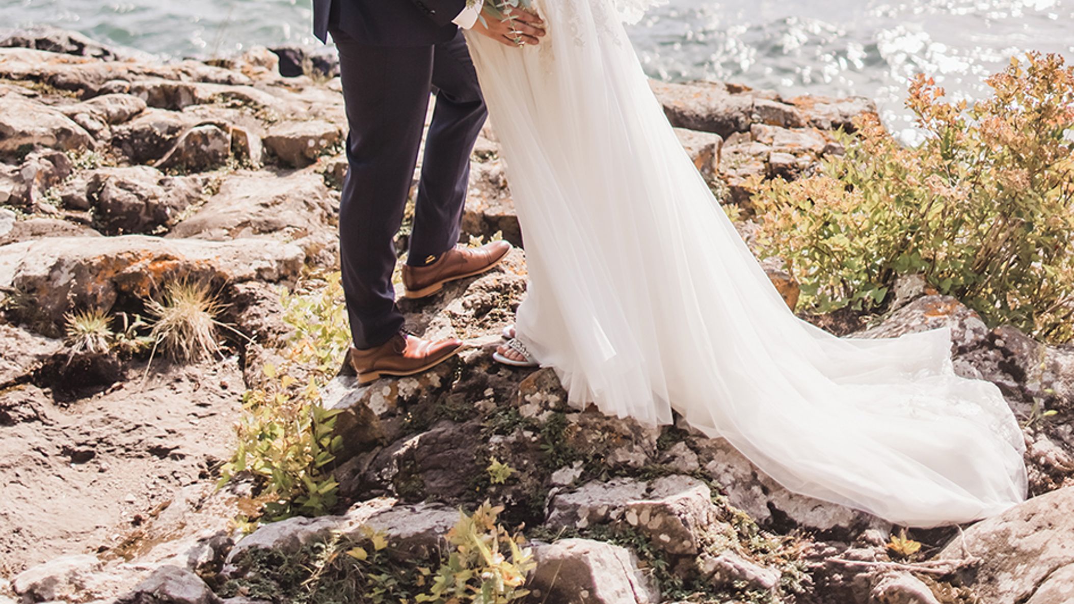 Minnesota_Bride/2022/rw-rylie-sam/rw_mnb_fw2201.jpg