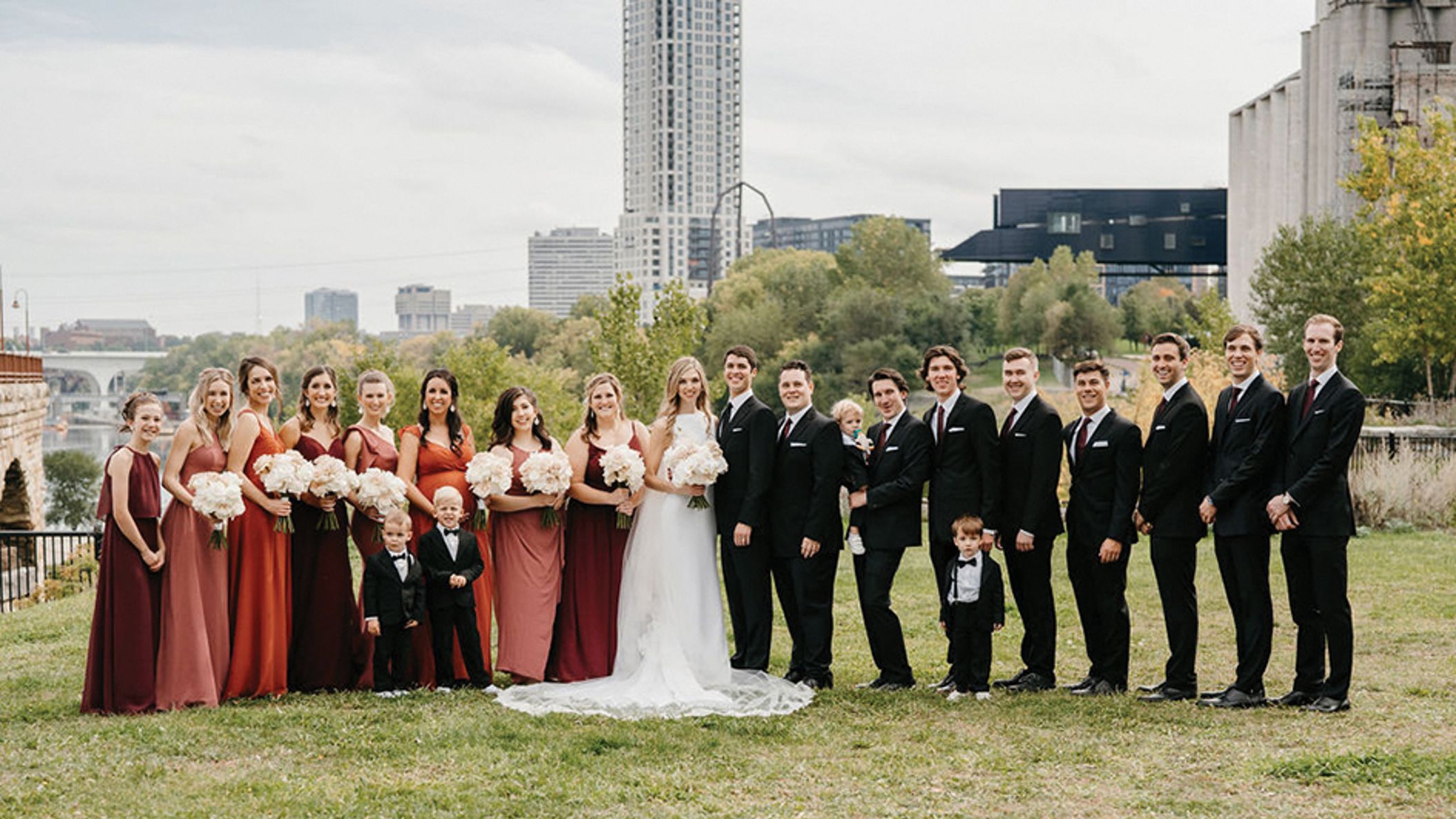 Minnesota_Bride/2022/rw-rachel/rw_mnb_fw2205.jpg