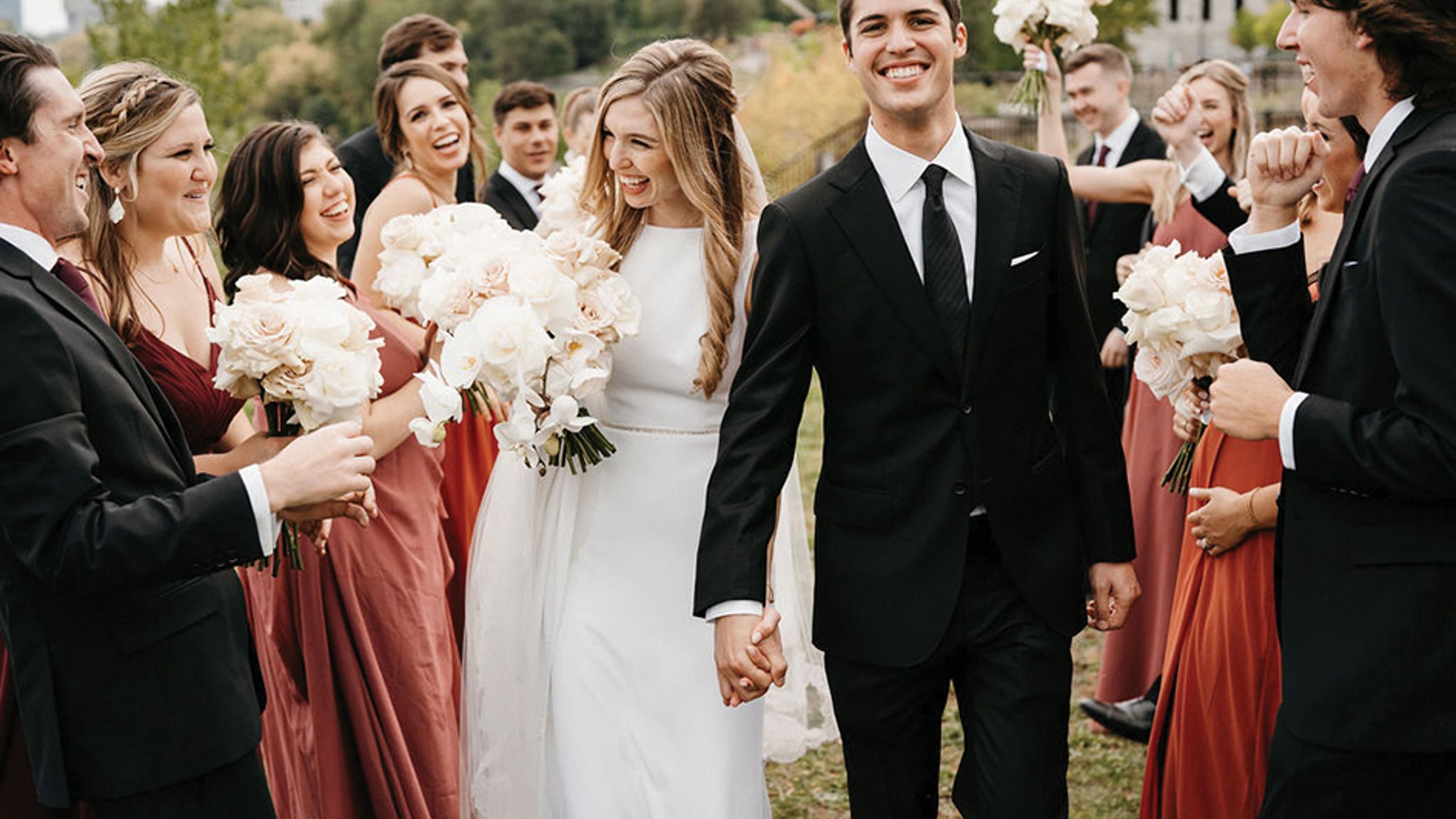 Minnesota_Bride/2022/rw-rachel/rw_mnb_fw2206.jpg