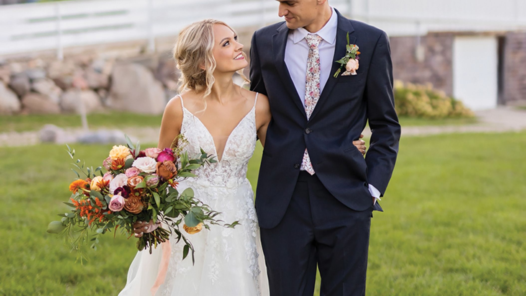 Minnesota_Bride/2022/rw-lily/rw_mnb_fw2206.jpg