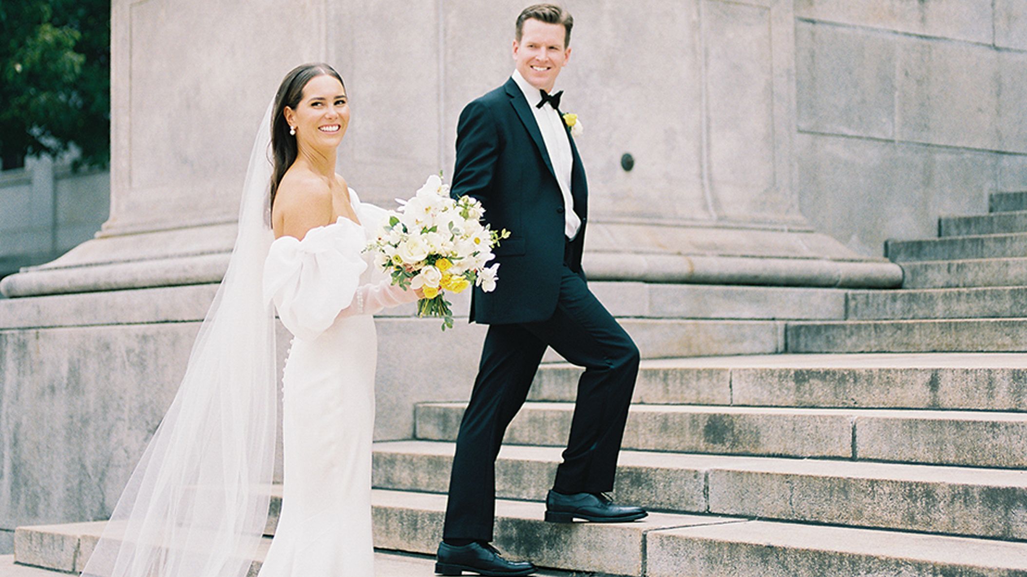 Minnesota_Bride/2022/rw-kristen/rw_mnb_fw2203.jpg