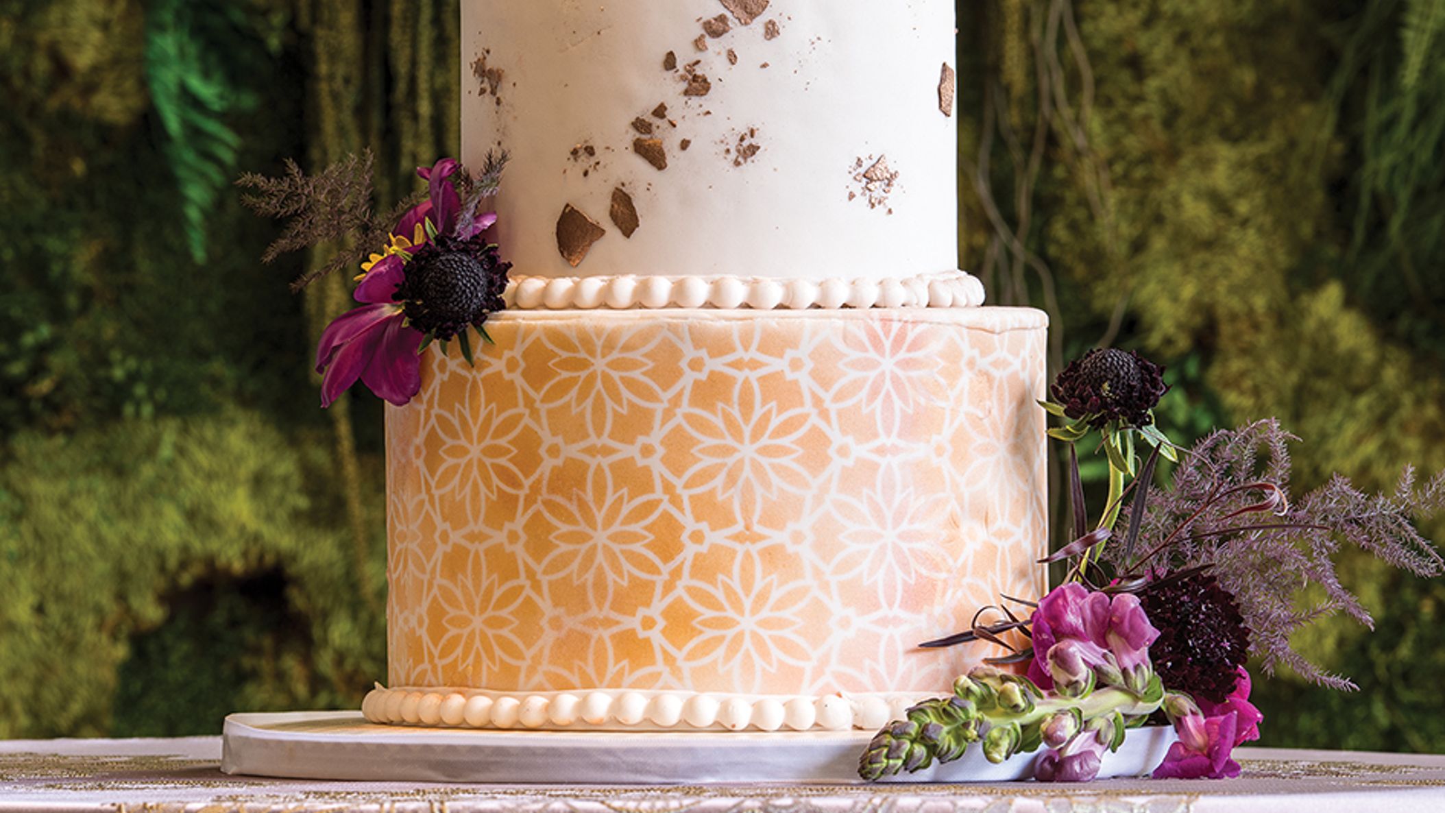 Minnesota_Bride/2022/floral/flowers_mnb_fw2202.jpg