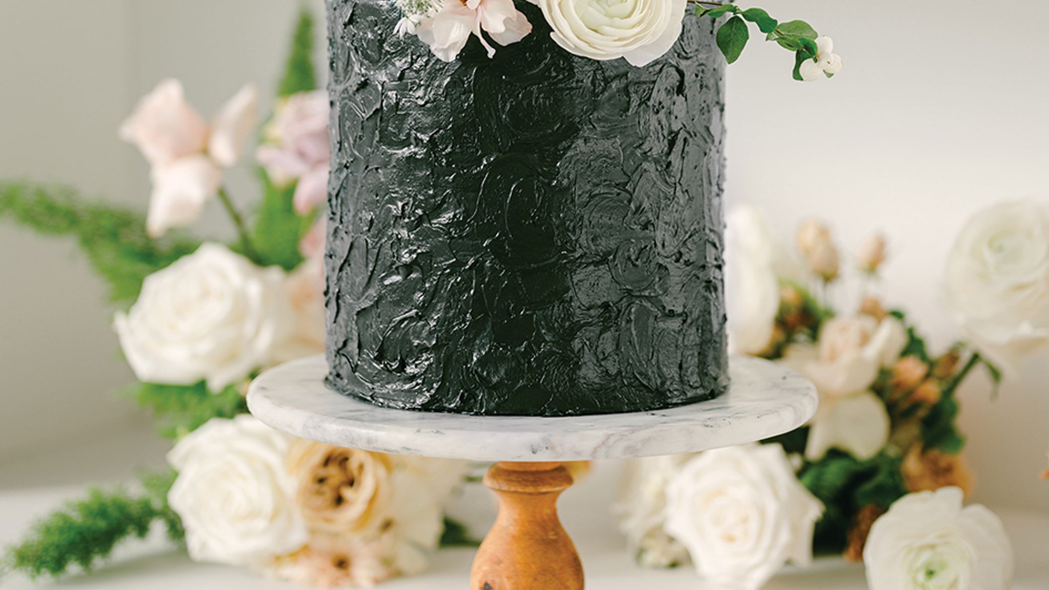 Minnesota_Bride/2022/whimb/whim_mnb_fw2205.jpg