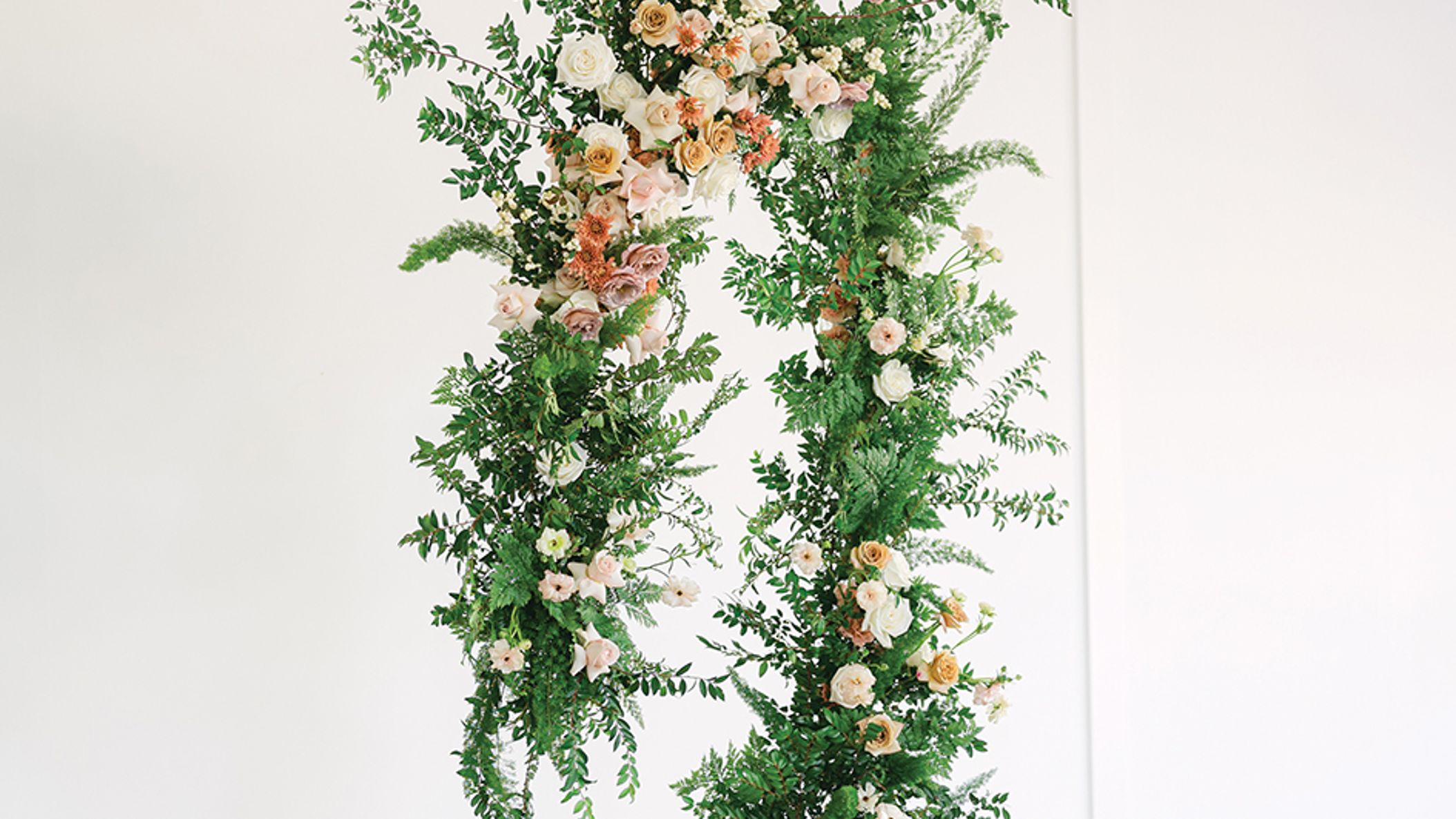 Minnesota_Bride/2022/whimb/whim_mnb_fw2208.jpg