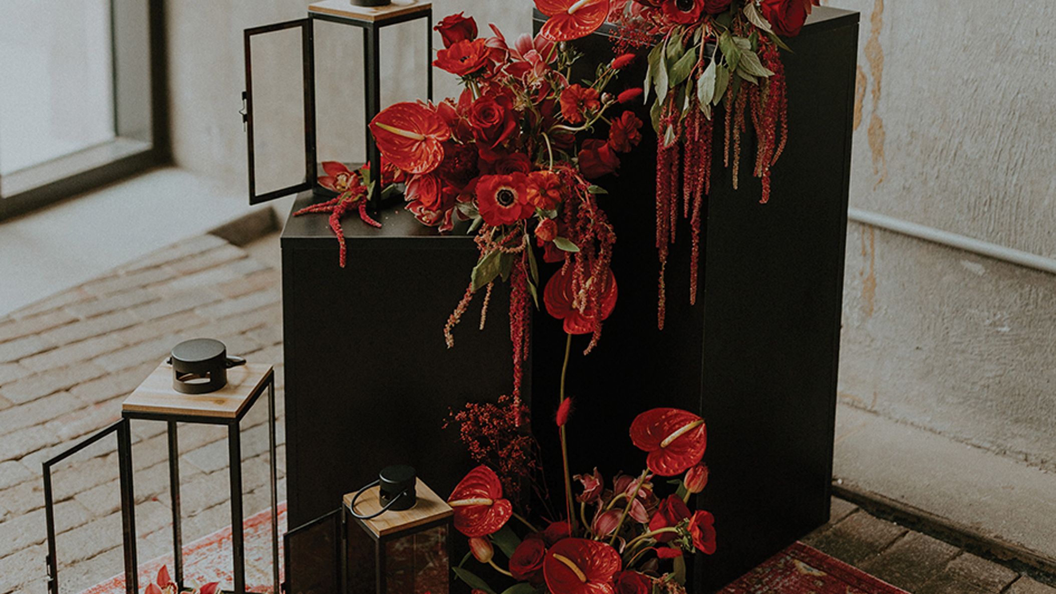 Nebraska_Bride/2022/kiss/cafe_nwd_fw2204.jpg