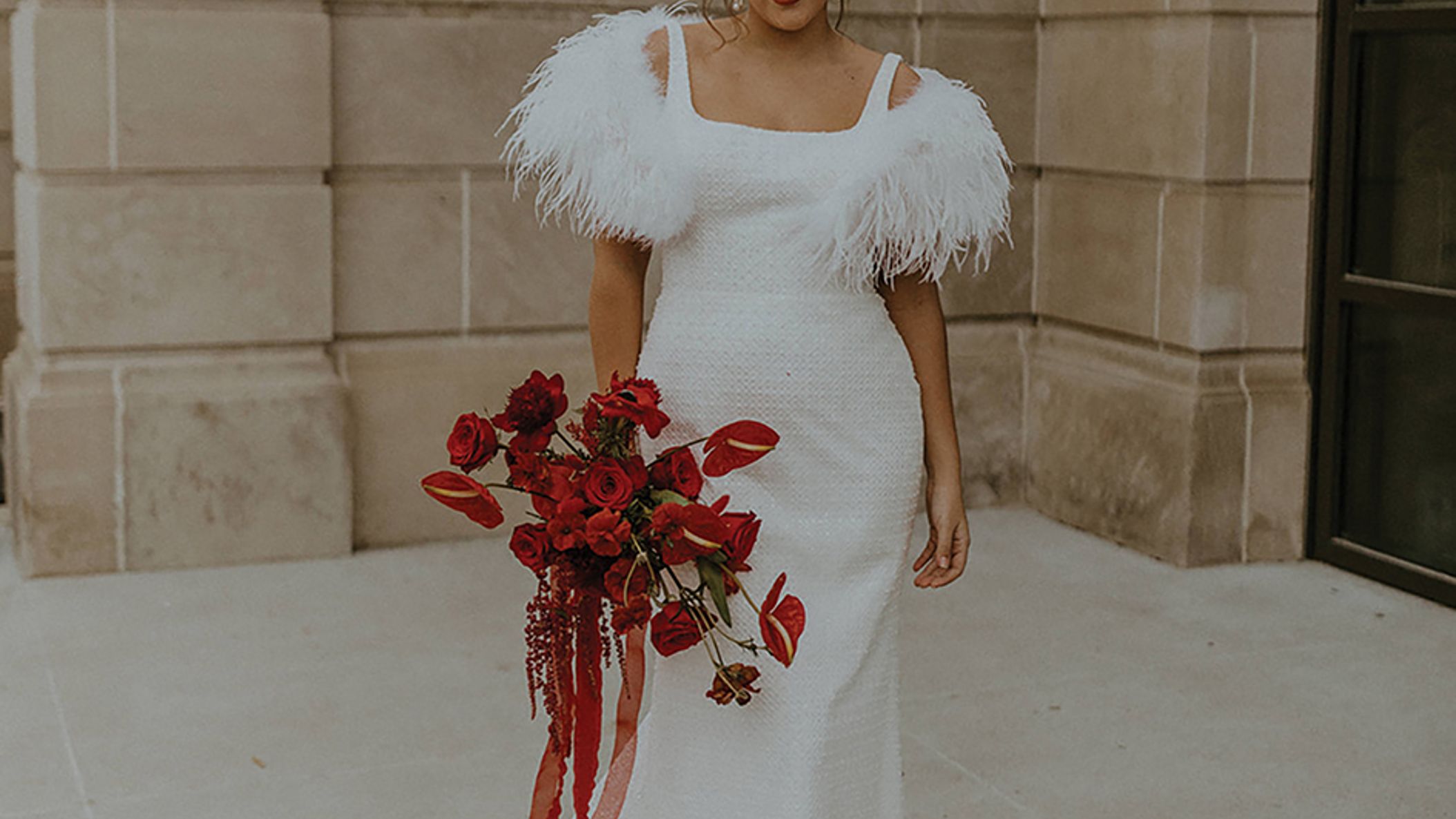 Nebraska_Bride/2022/kiss/cafe_nwd_fw2214.jpg