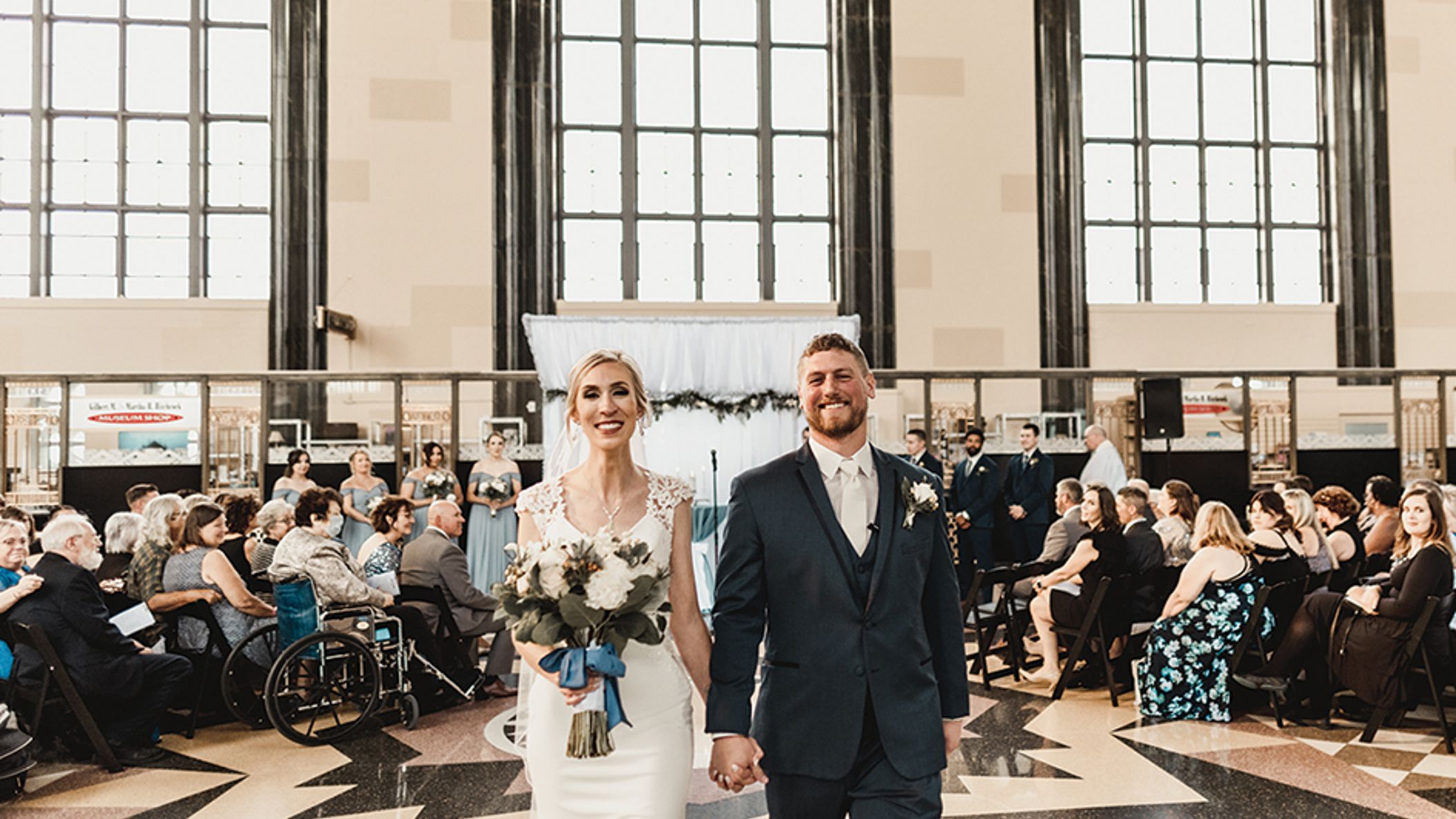 Nebraska_Bride/2022/rw-lauren/rw_nwd_fw2205.jpg
