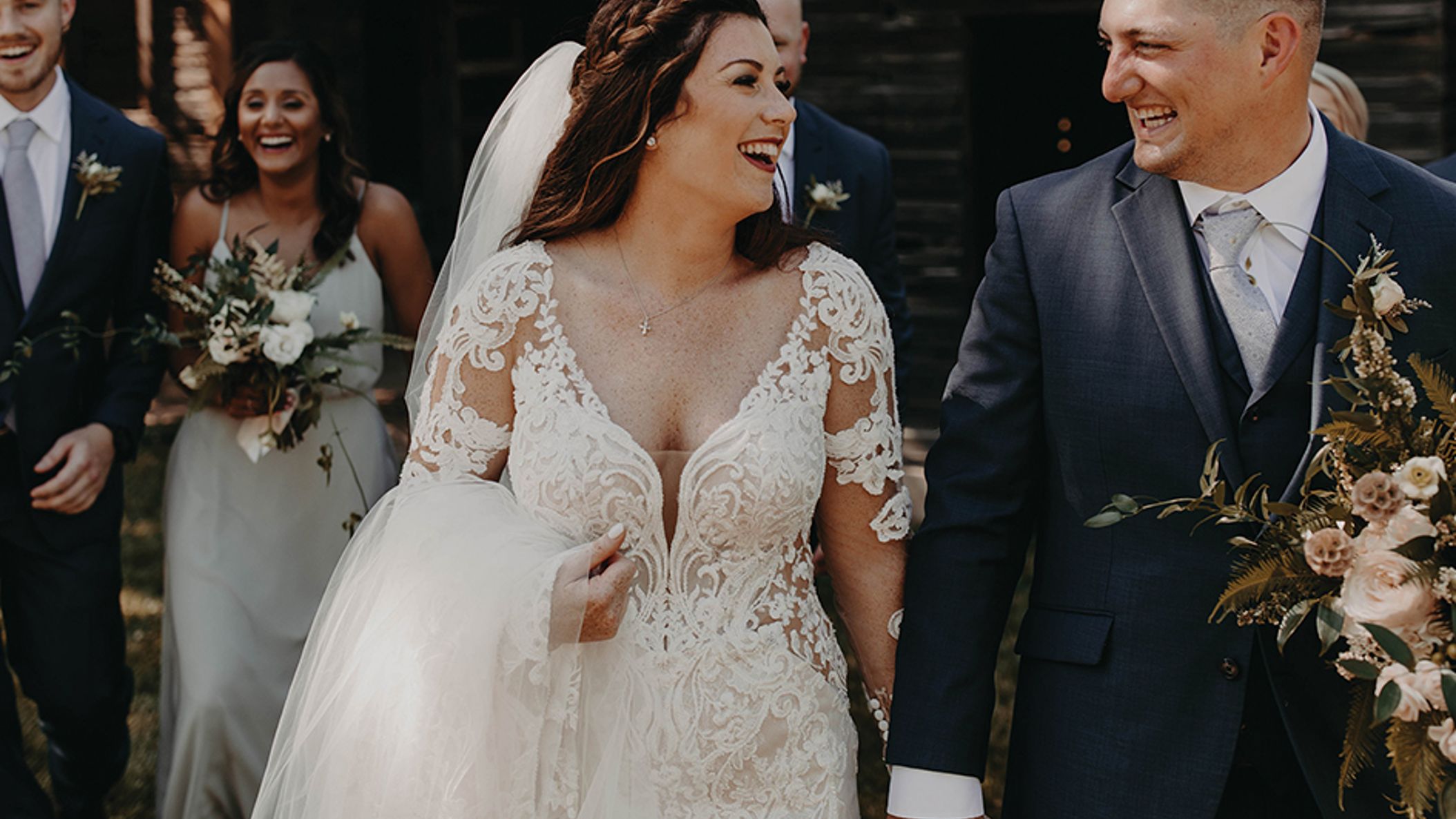 Nebraska_Bride/2022/rw-kelly/rw_nwd_fw2204.jpg