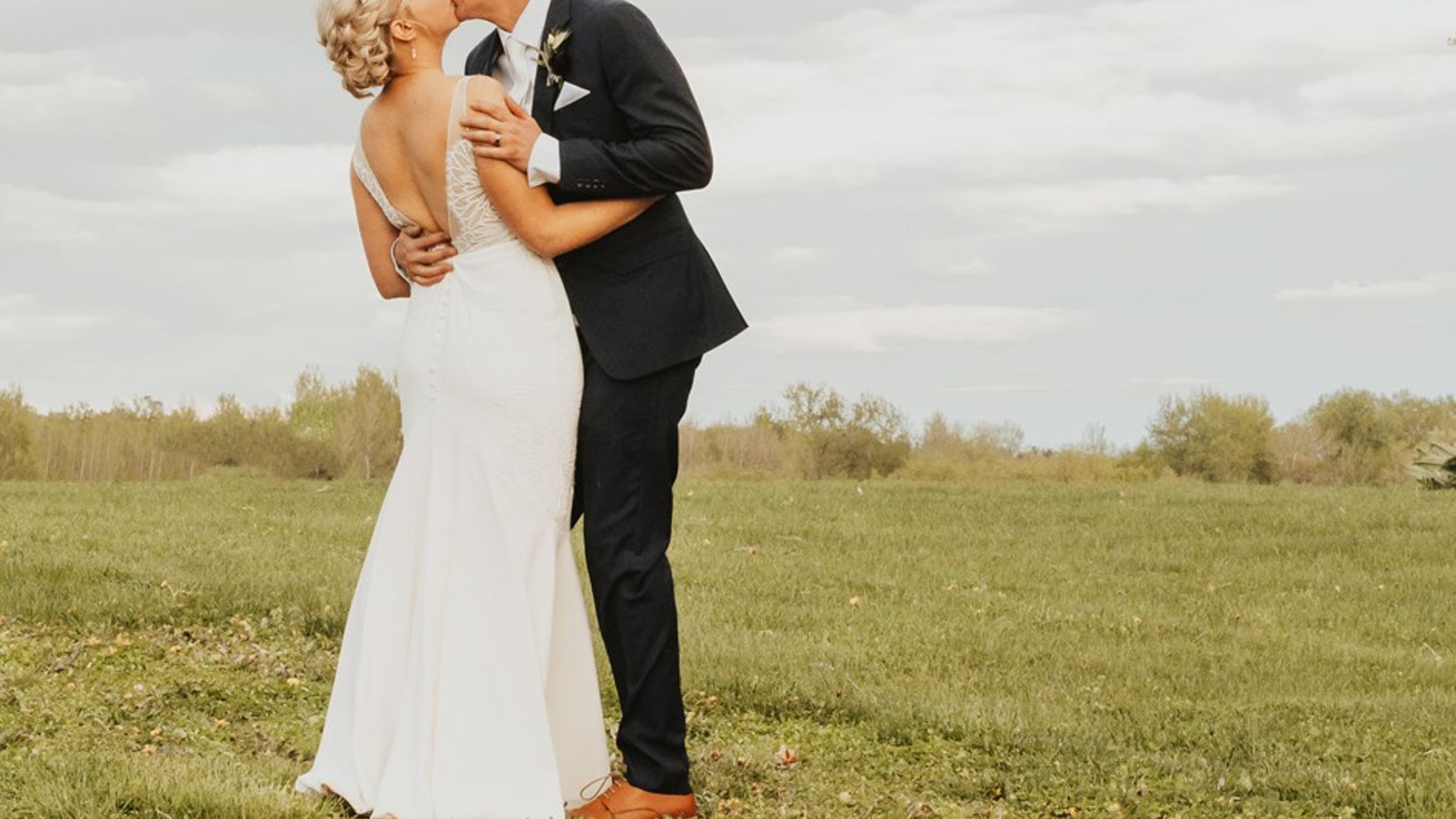 Minnesota_Bride/2022/Dos_Donts/2022-08-11_0013.jpg