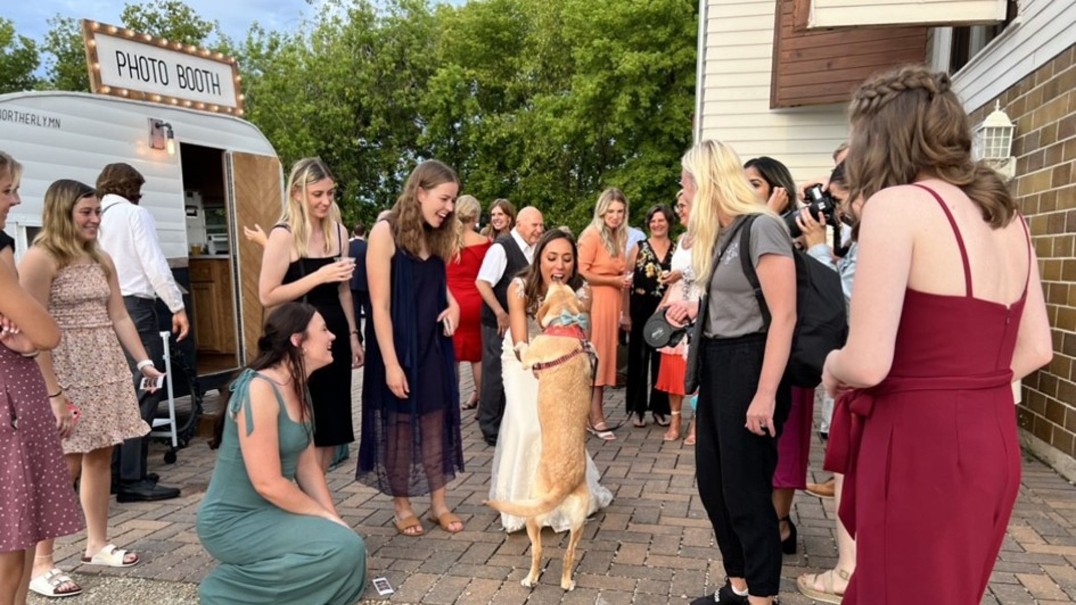 Minnesota_Bride/2022/Dos_Donts/2022-08-11_0015.jpg