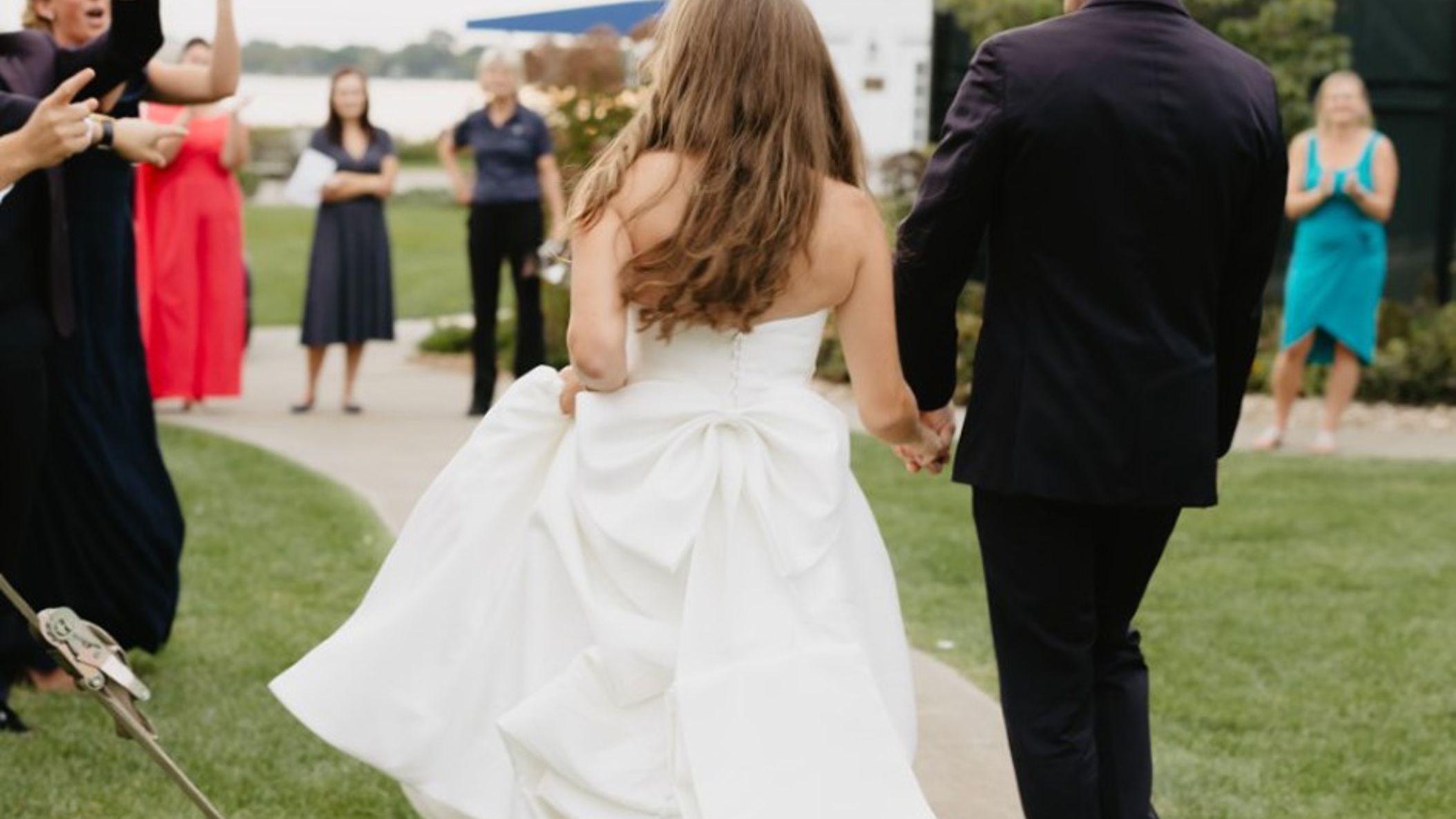 Minnesota_Bride/2022/Dos_Donts/2022-08-11_0043.jpg