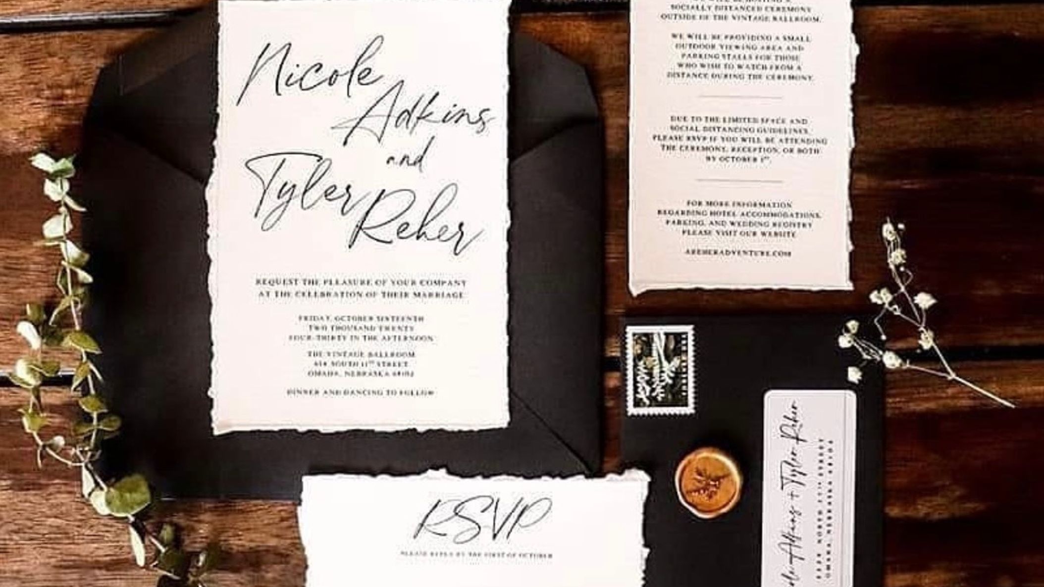 Nebraska_Bride/2022/invitations/IMG_8823.jpeg