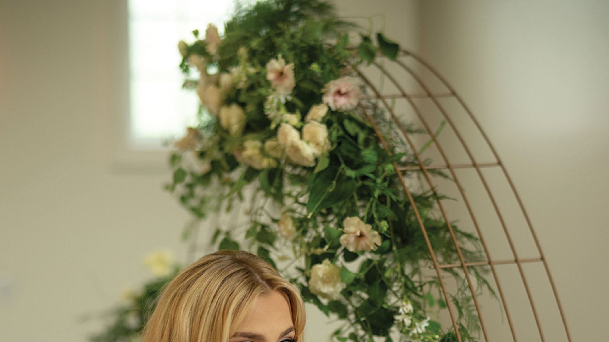 Seattle_Bride/2023/DaintyFlowers/LCFJ0315.jpg