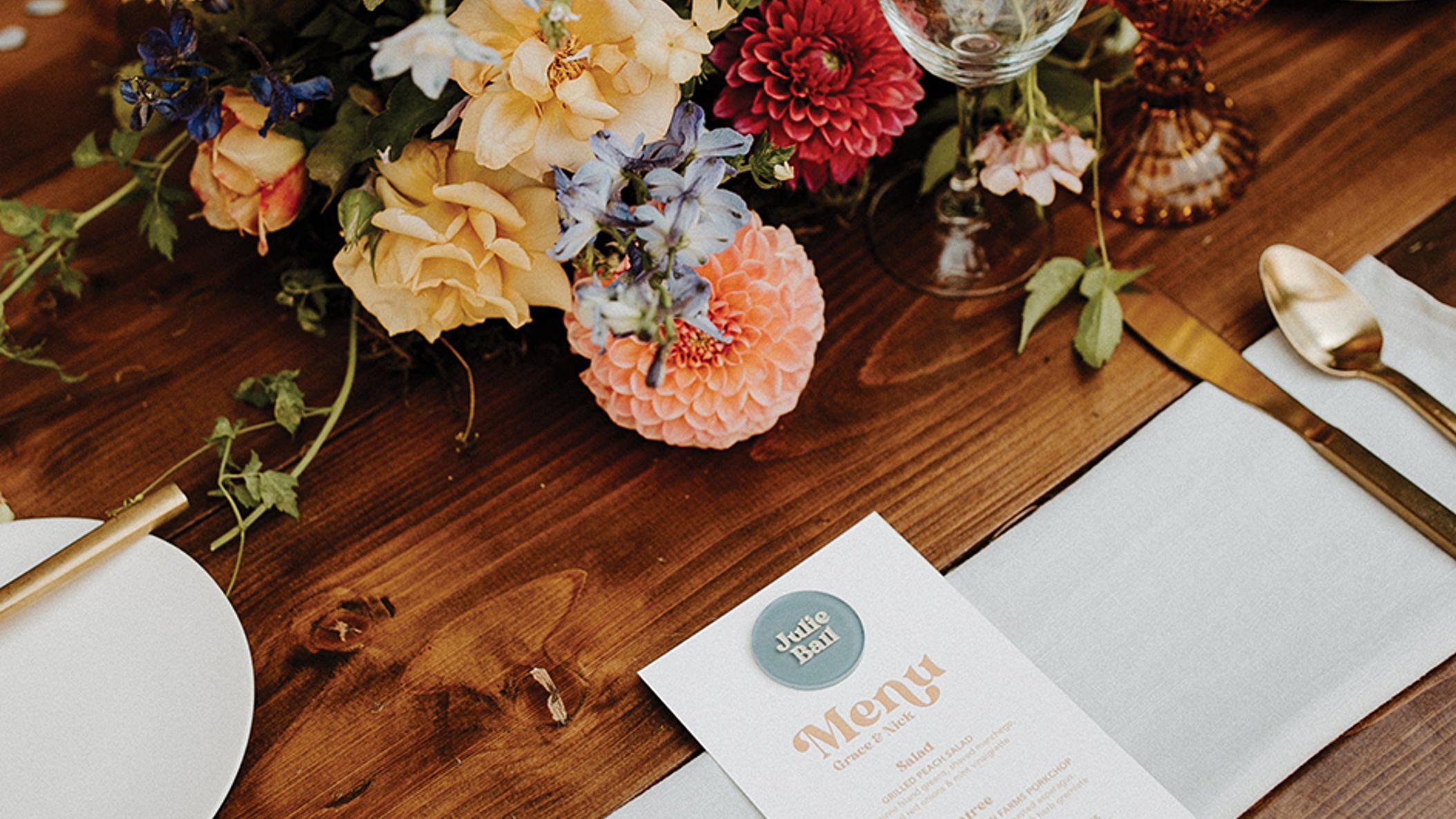 Oregon_Bride/2023/florals/floral_ORB_SS2307.jpg