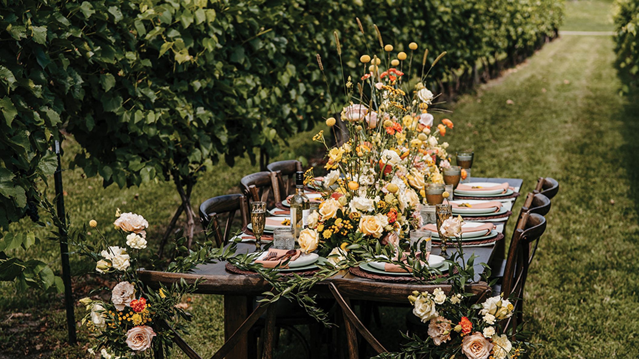 Minnesota_Bride/2023/floral/flowers_MNB_SS2304.jpg