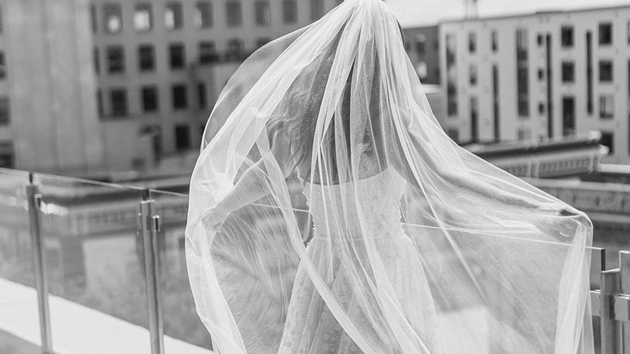 Minnesota_Bride/2023/aislefile/af5_MNB_SS2302.jpg