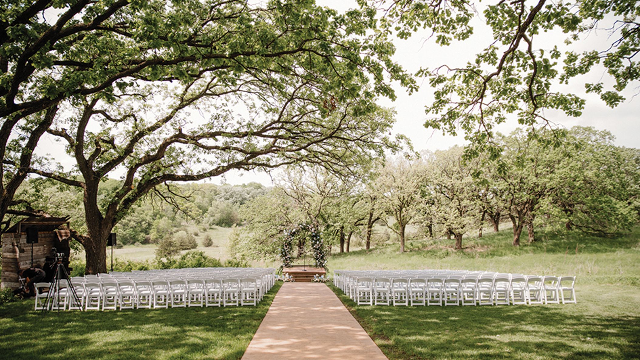 Minnesota_Bride/2023/rw-wade/nw4_MNB_SS2309.jpg