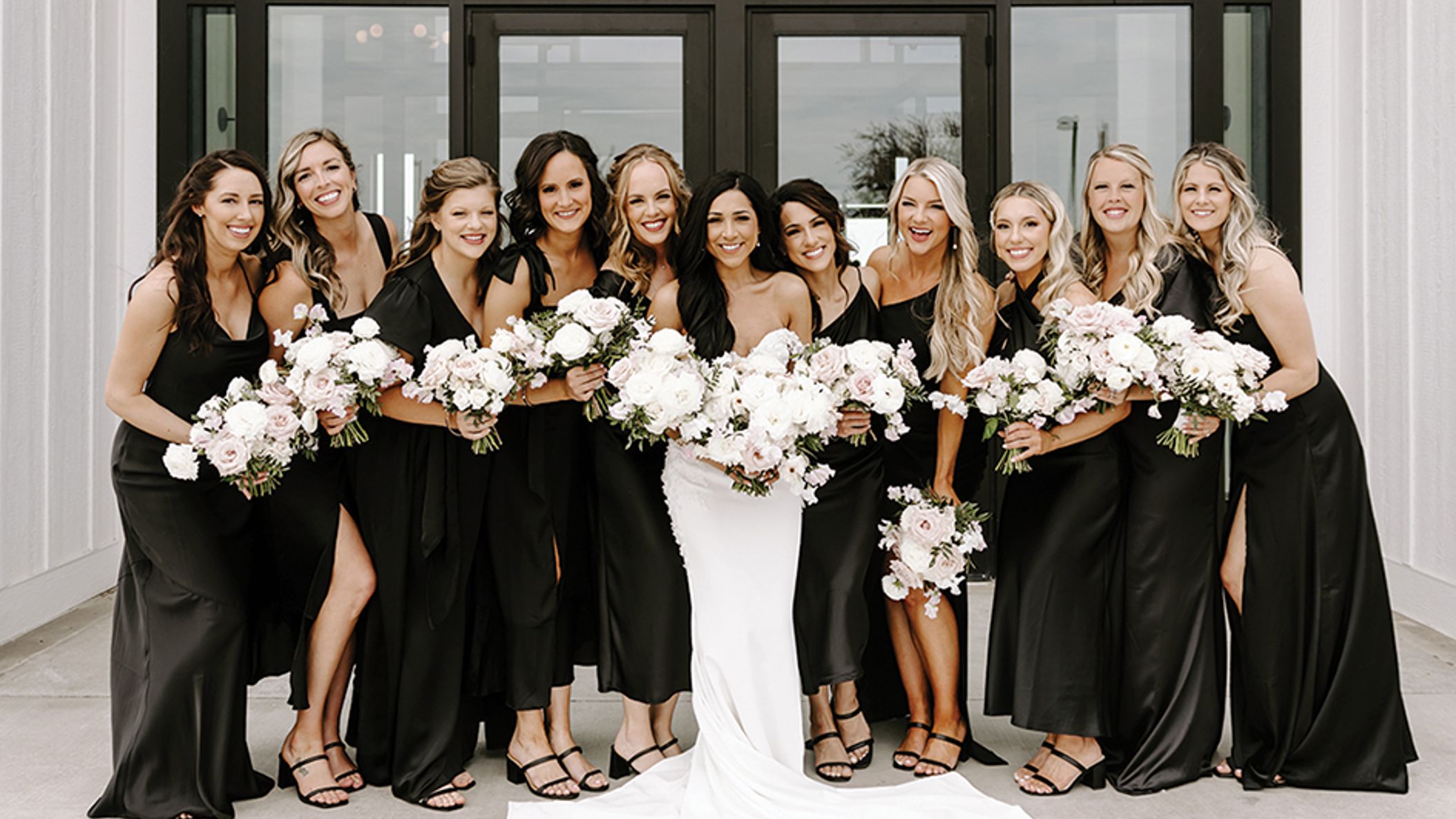 Minnesota_Bride/2023/rw-sam/nw9_MNB_SS2305.jpg