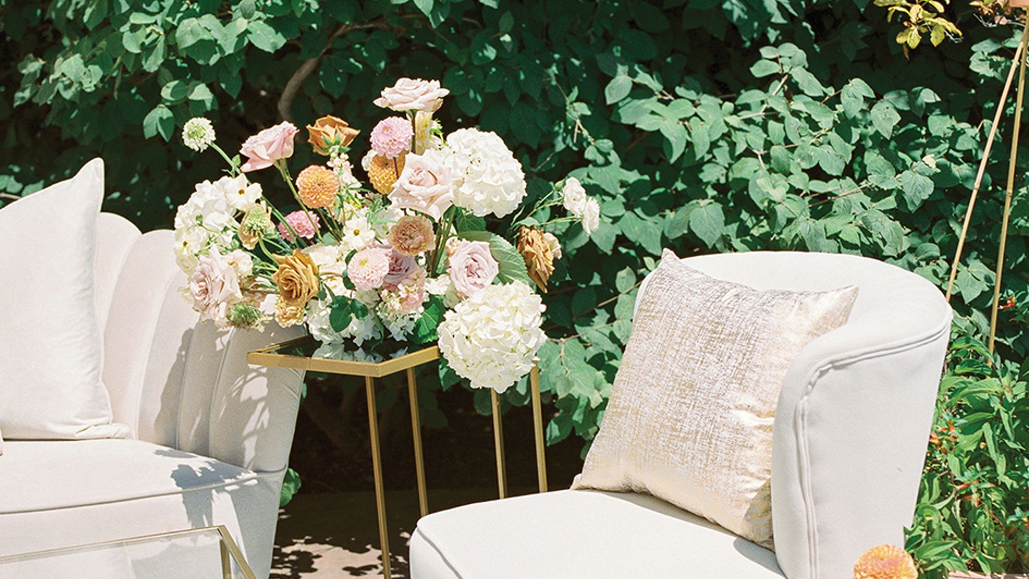 Nebraska_Bride/2023/garden/garden_NWD_SS2310.jpg