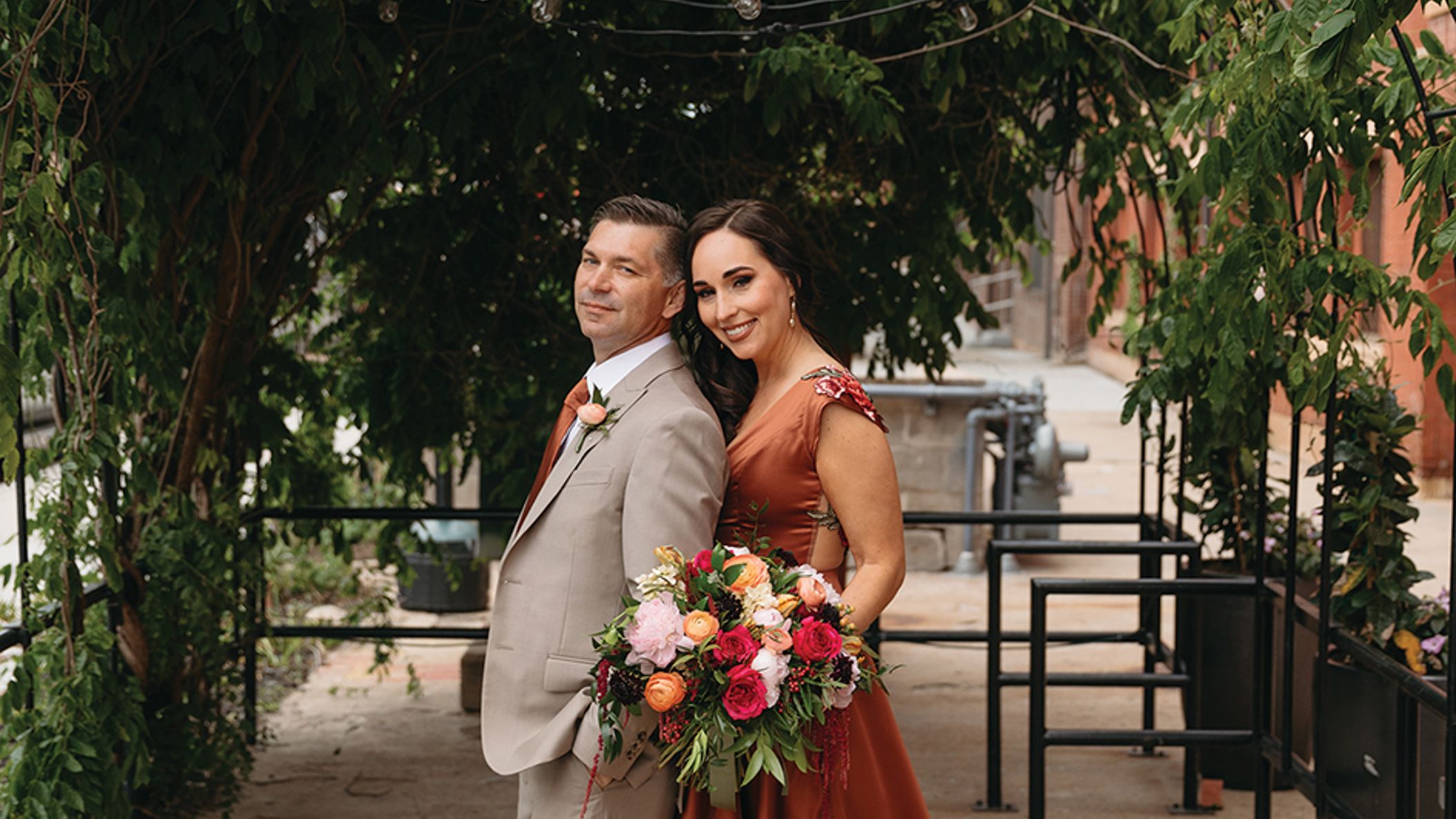 Nebraska_Bride/2023/rw-zac/nw3_NWD_SS2302.jpg