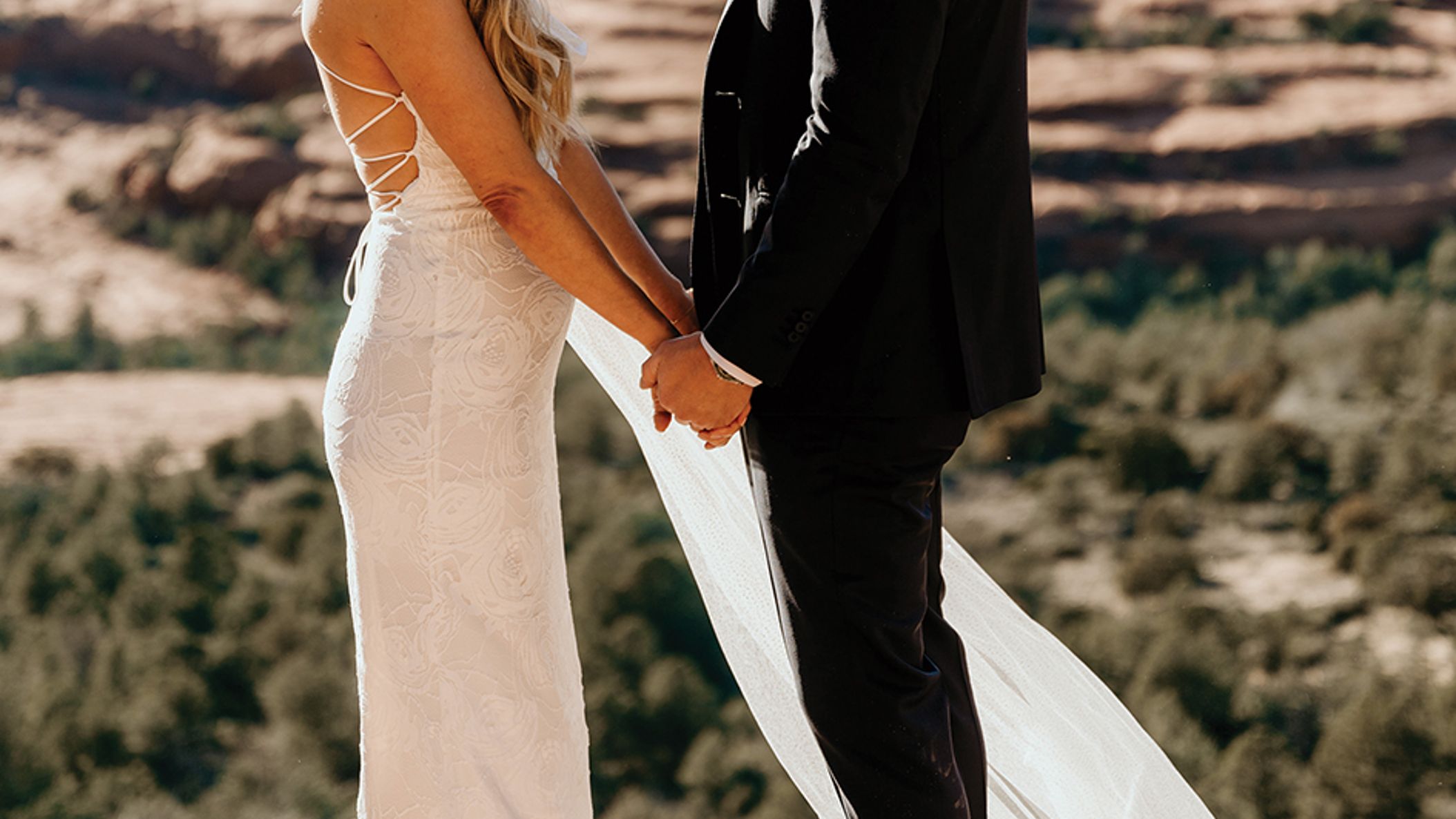 CWD/azb/aislefile2_AZB_SS2304.jpg