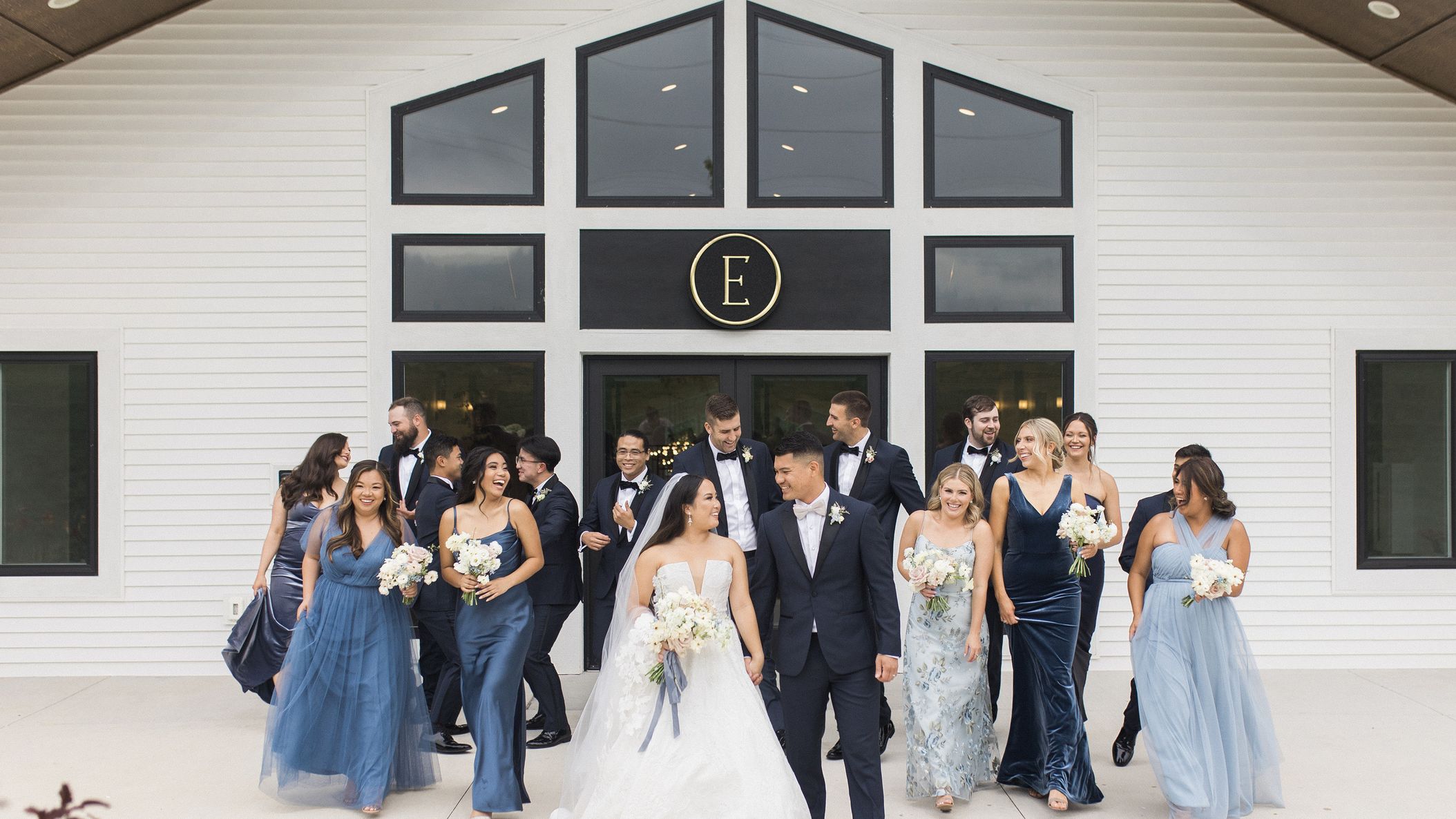 2023-06/WeddingParty-9-Edit.jpg