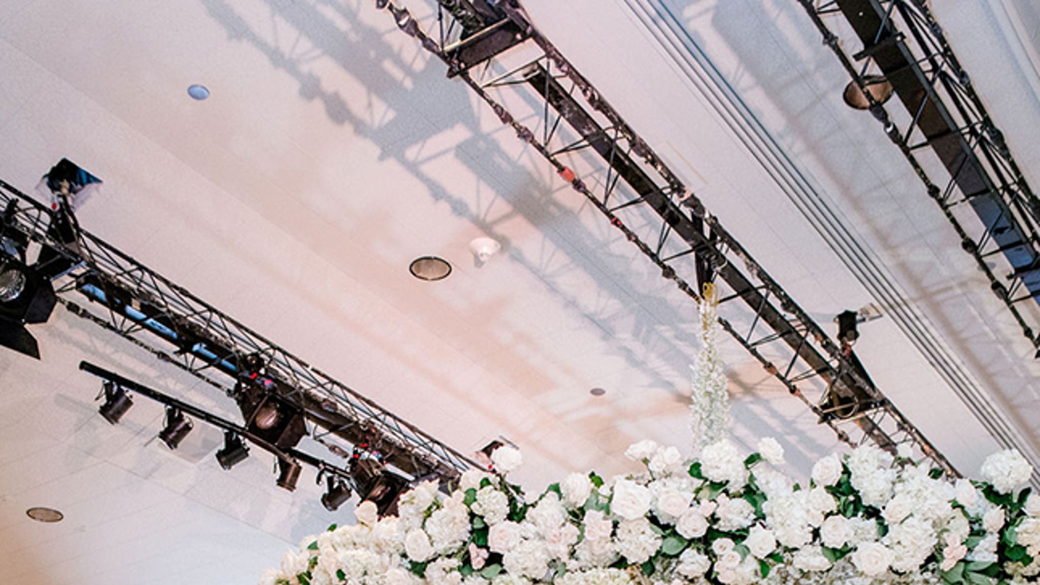 inline-images/EditChoice-BestFloralDesign2-Marisa Belle Photography.jpg
