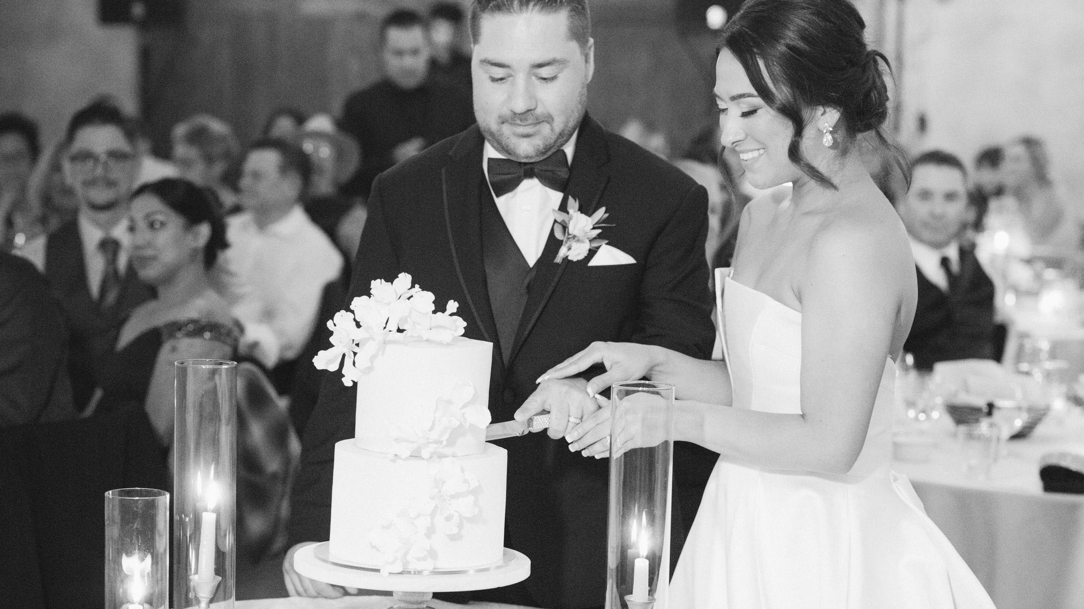 inline-images/CuttingCake.jpg