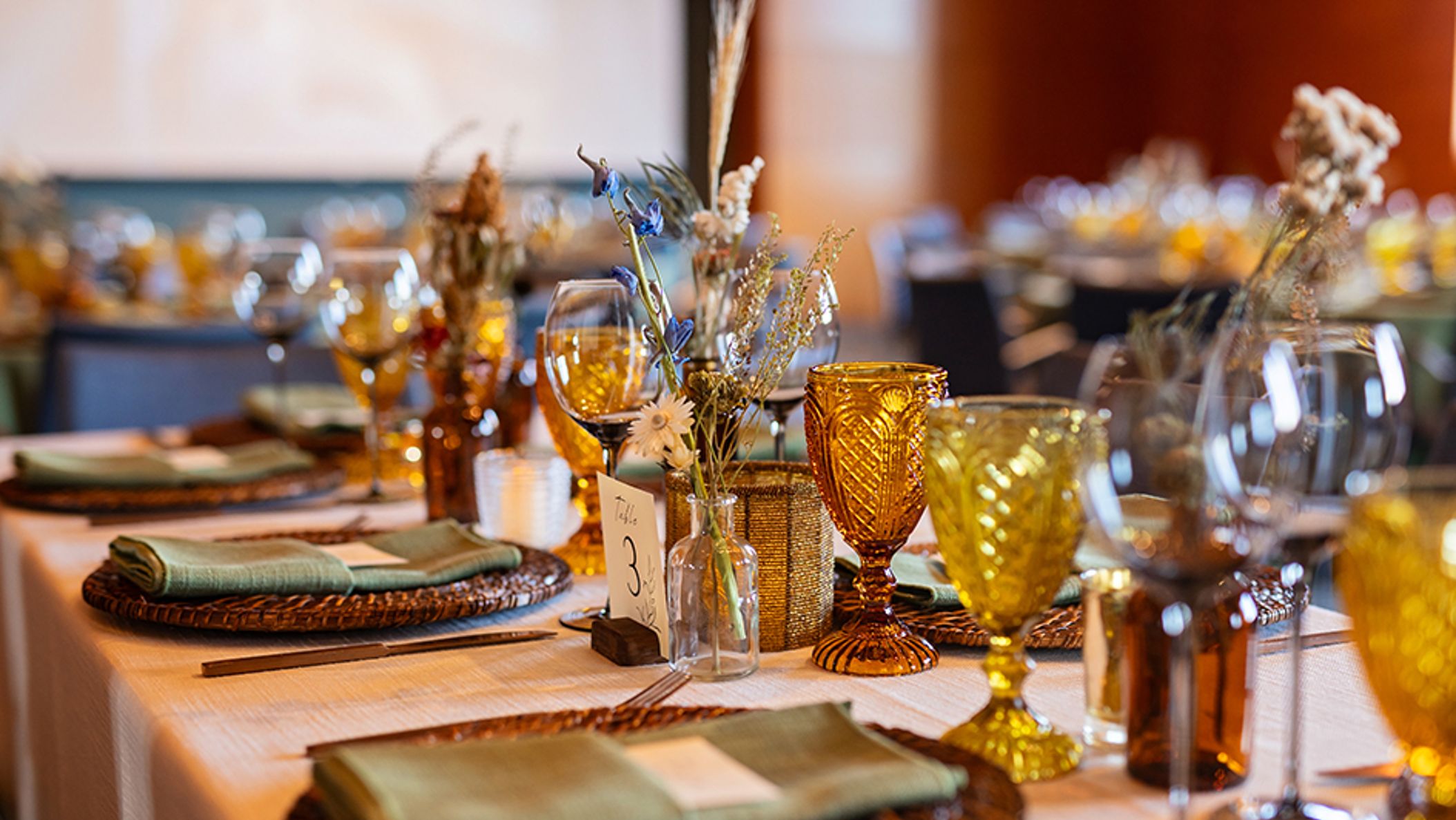 inline-images/Eli-Jeremiah_Wedding_0710.jpg