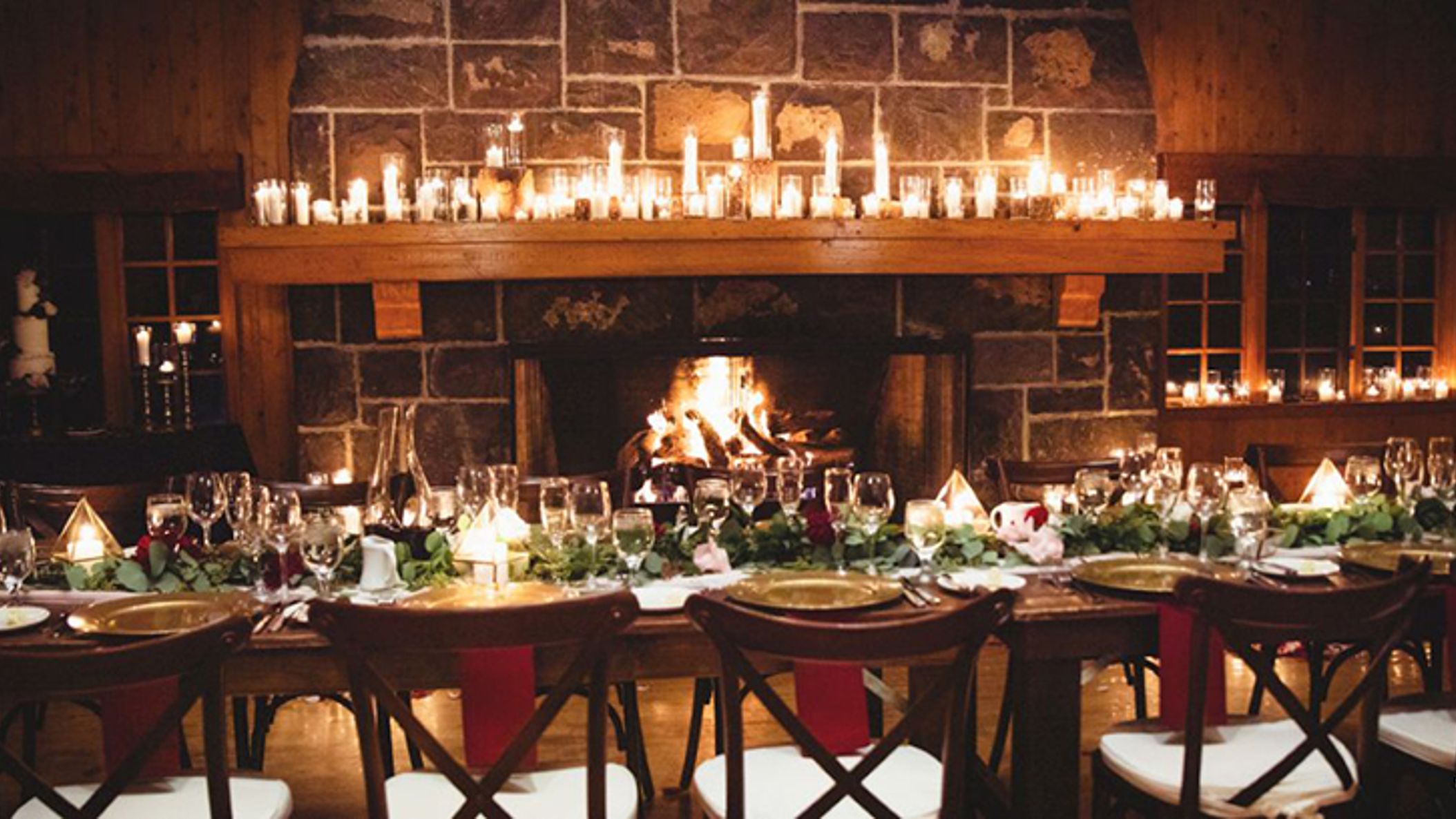 inline-images/sunriver-resort-fireside-room-weddings-unlimited_stephani-rose-photo_nick-kellie-37.1320x570.jpg