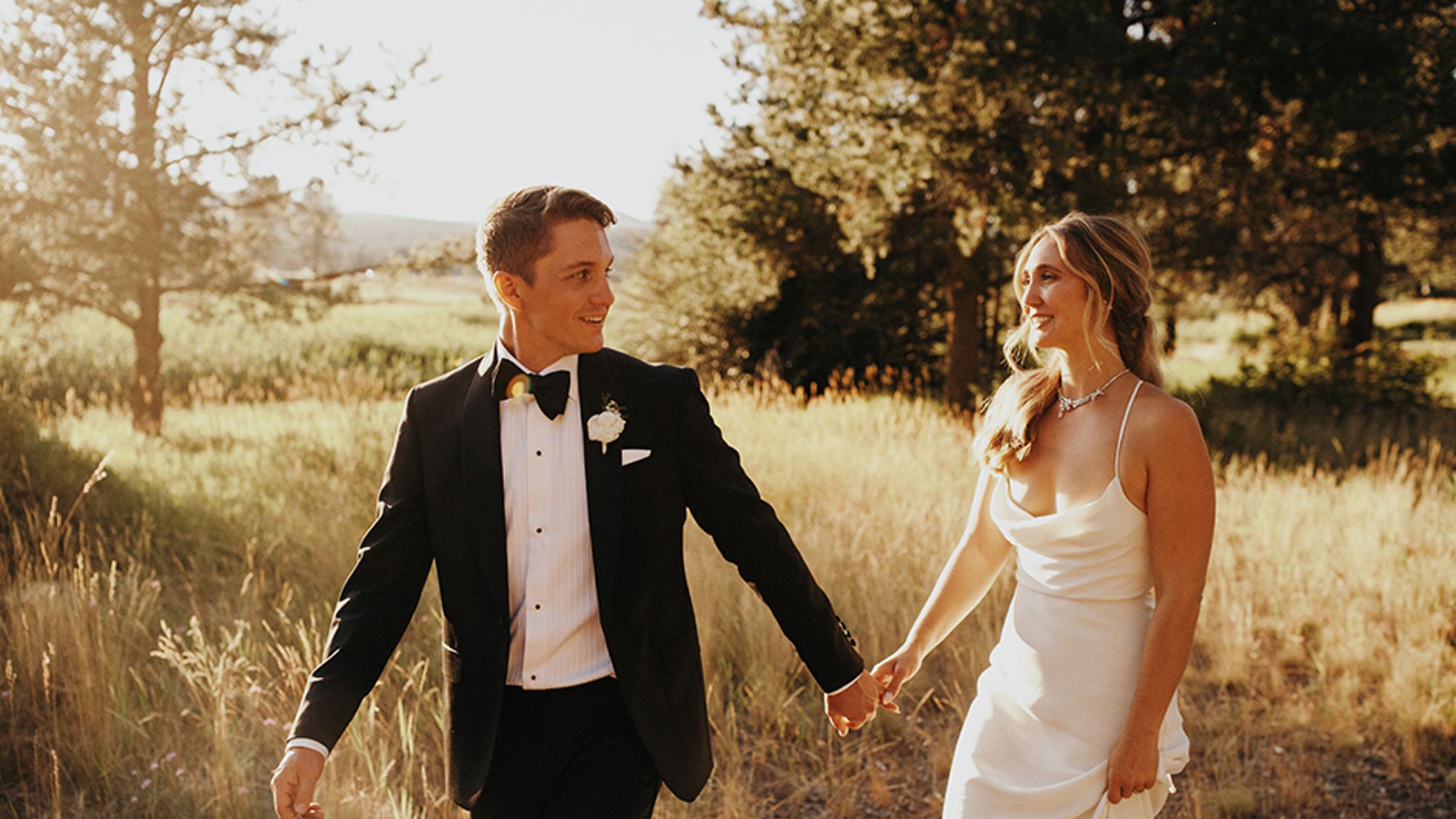 inline-images/Julianne_Chris_Wedding_1888.jpg