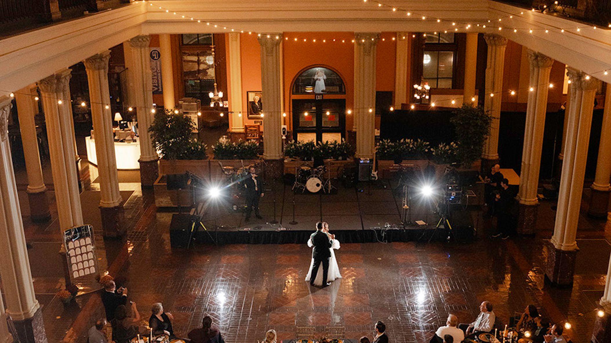 inline-images/ErinEricMarried10.14KellyBirchPhotography-1377.jpg