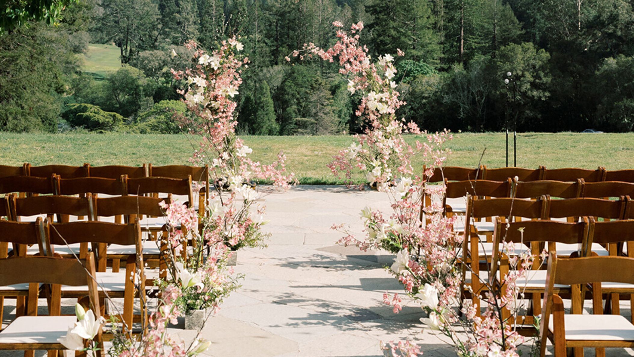 inline-images/June 1_Two Perfect Events_Elizabeth Warrick Photography copy.jpg