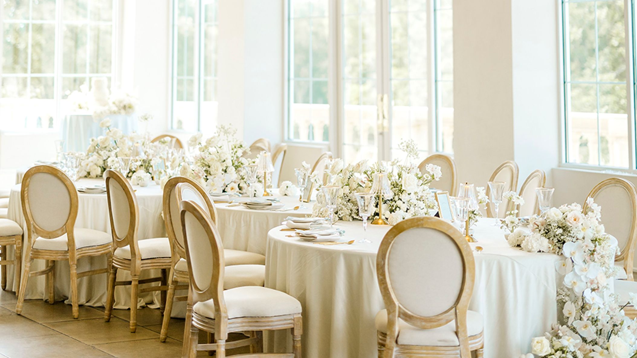 inline-images/best-wedding-planners-in-country-alexandra-robyn-photo-design-2.jpg