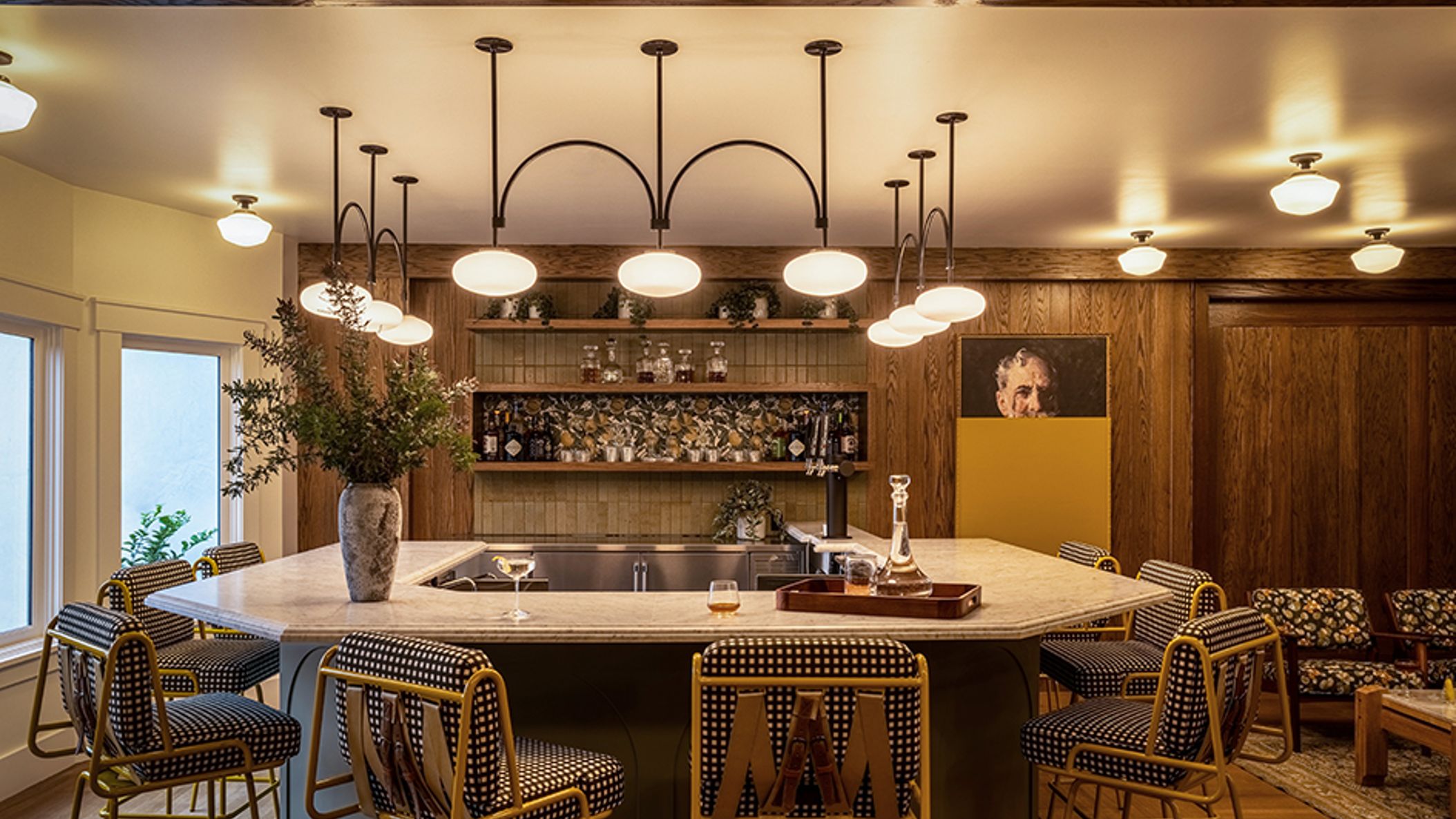 inline-images/24 Carrots - Bar & Lounge (Tanveer Badal).jpg