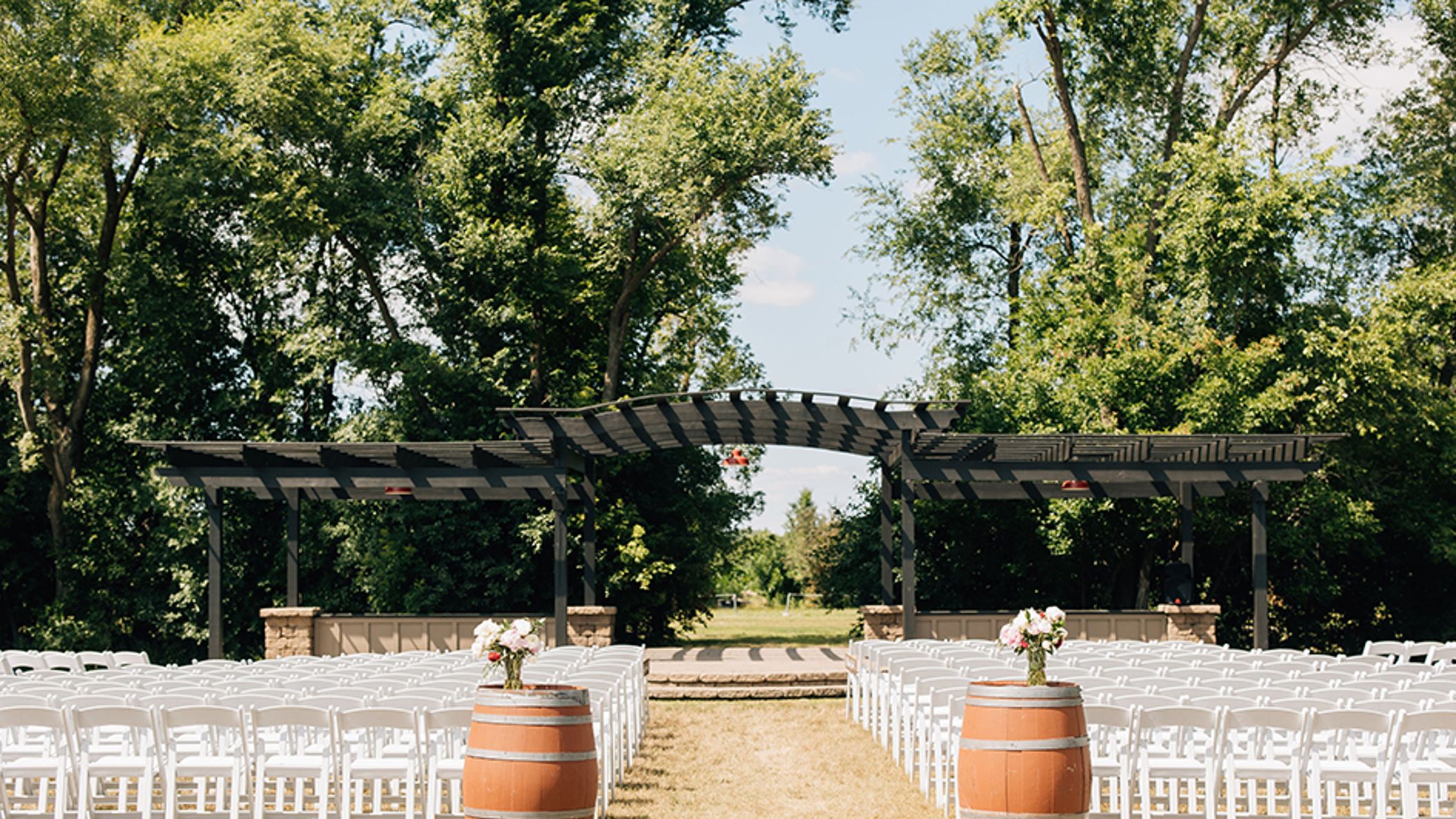 inline-images/NateSarah_DecoraToppPhotography2023-6935_0.jpg