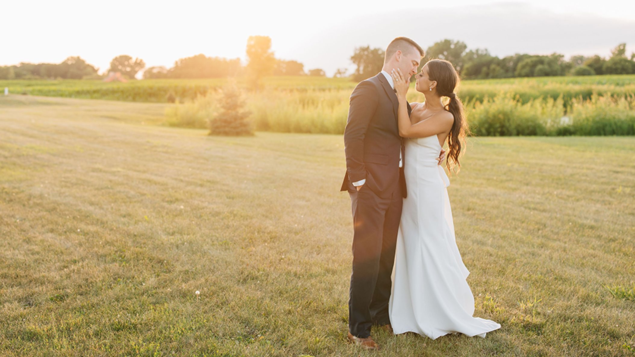inline-images/NateSarah_DecoraToppPhotography2023-5107.jpg