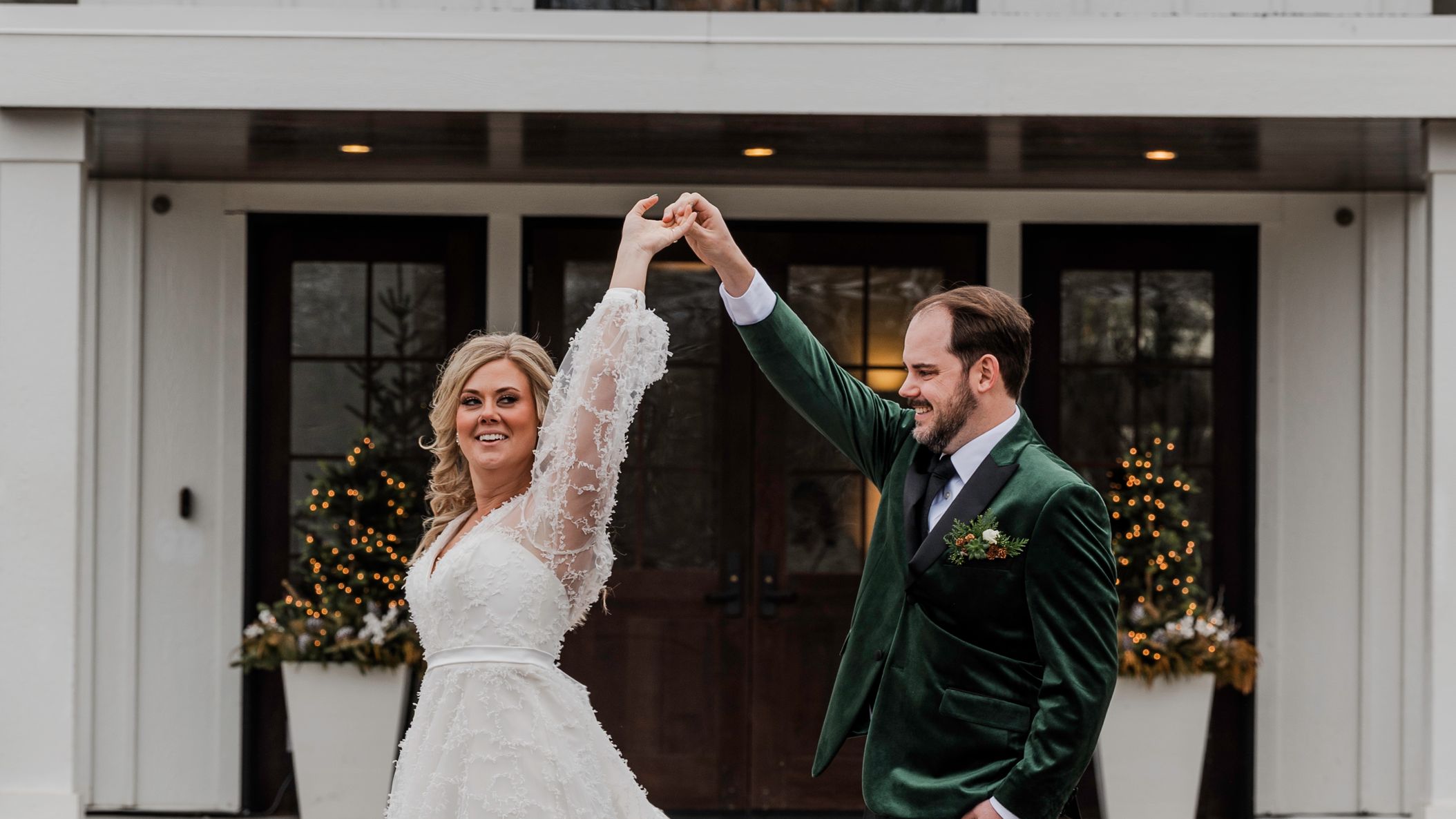 2024-11/KimandMattKellyBirchPhotography-605.jpg