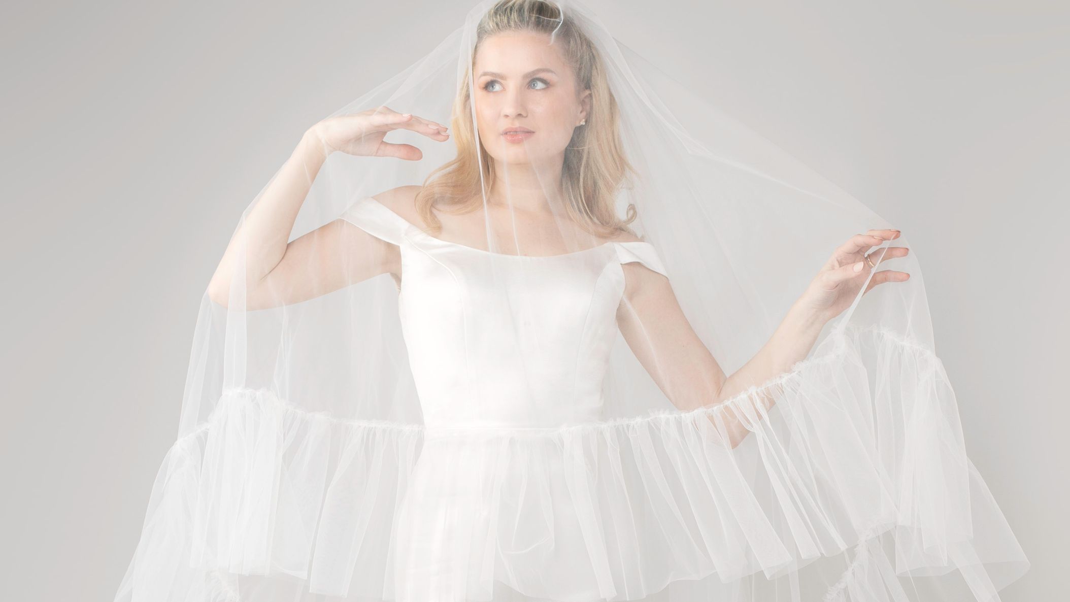 2025-01/Grace + Ivory 1.jpg